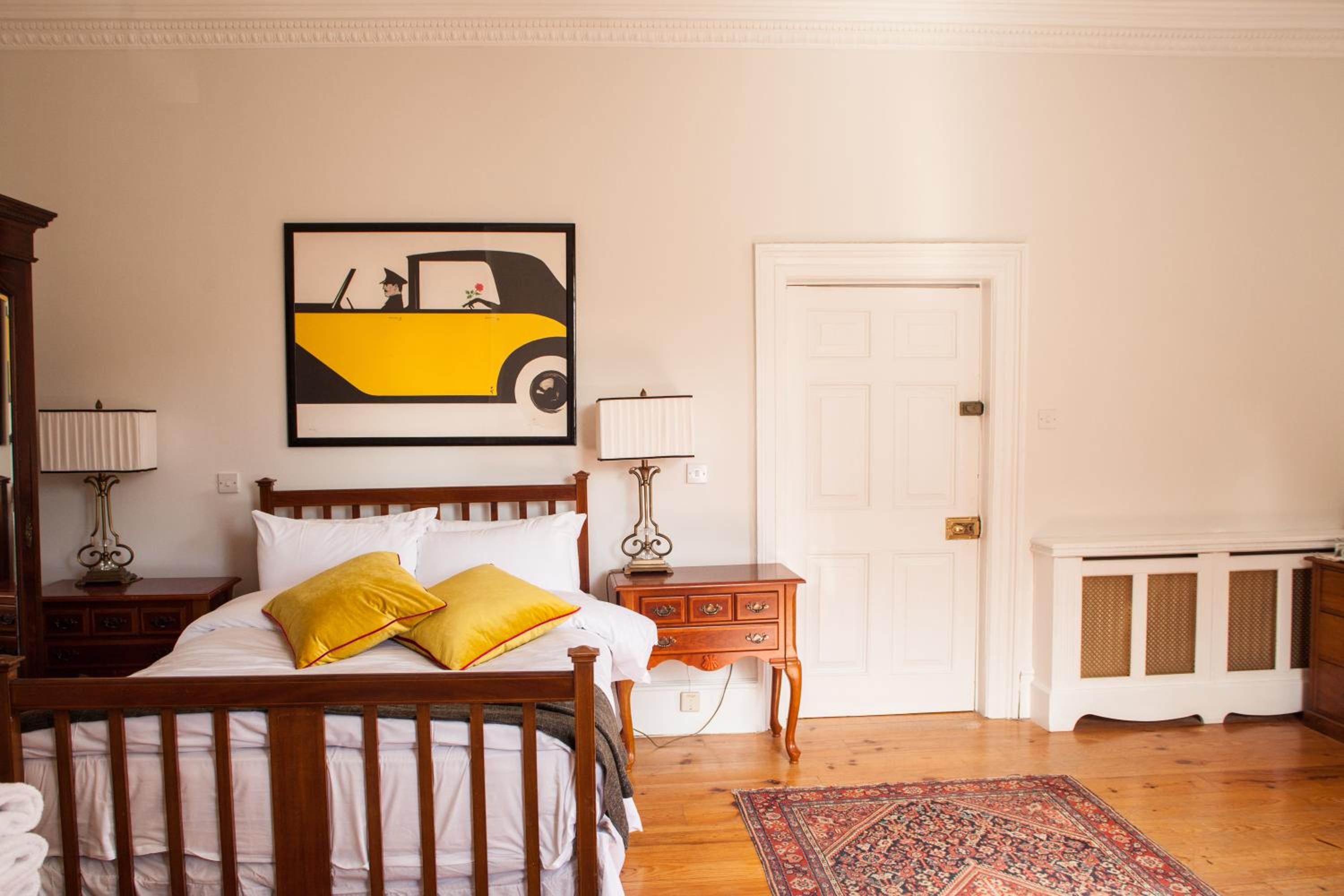 The Historical Harcourt Suites