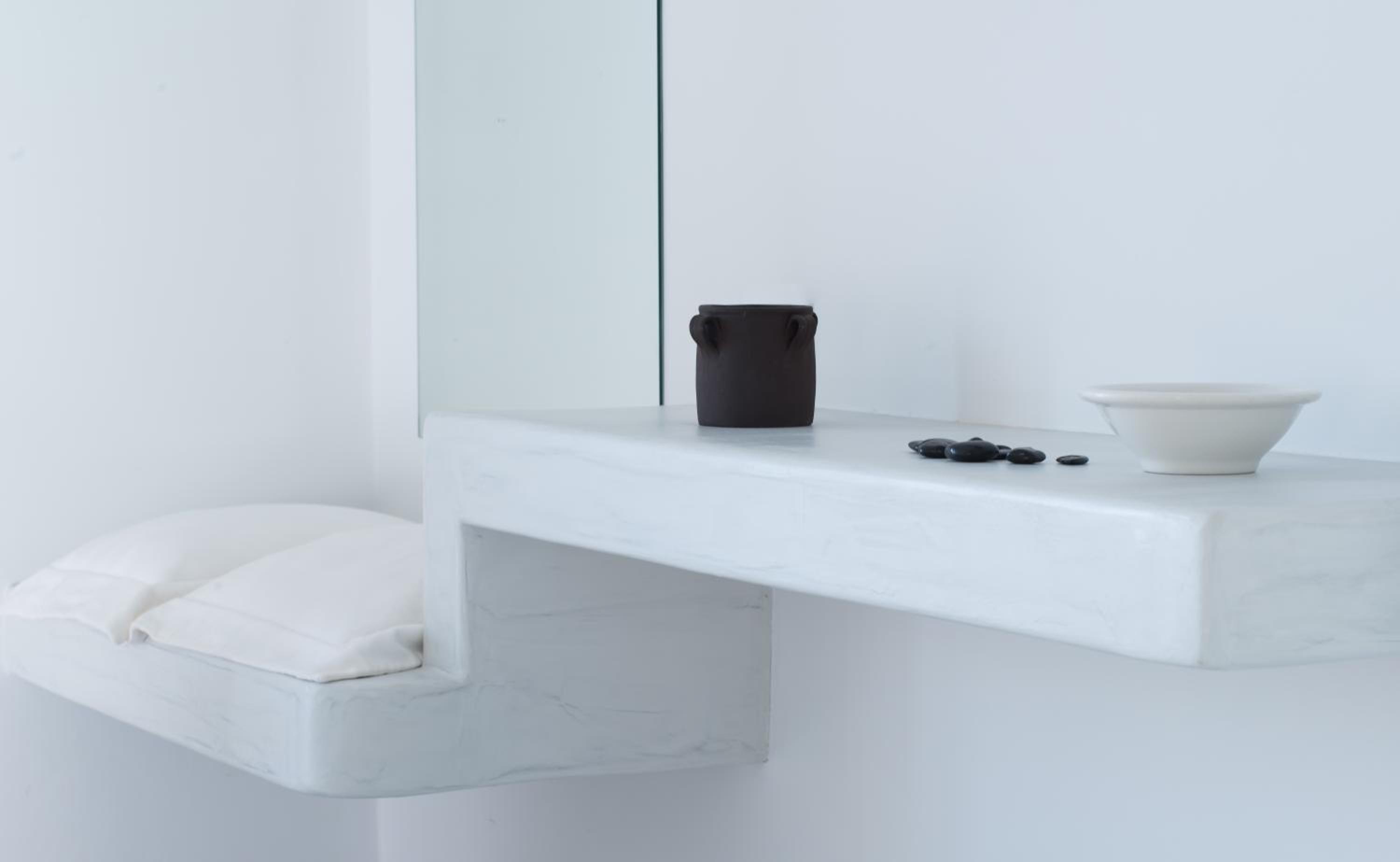 Azar Luxury Villas & Suites