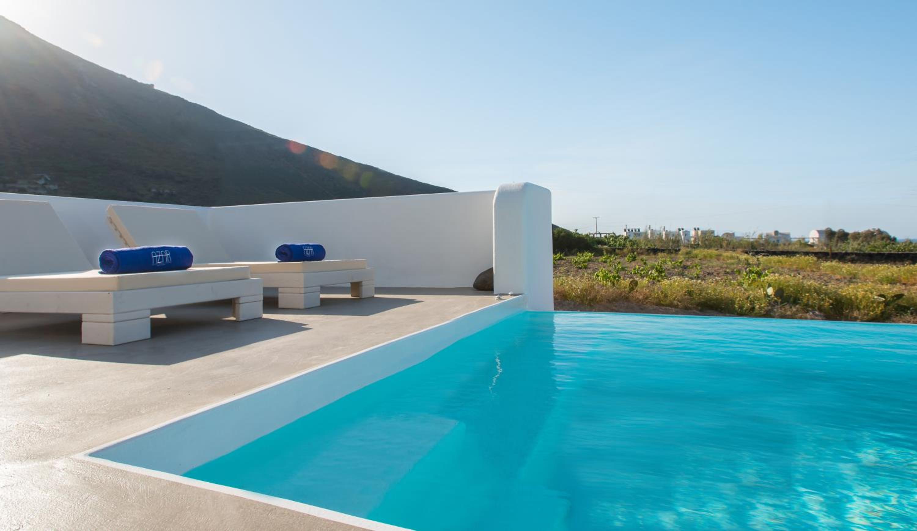 Azar Luxury Villas & Suites