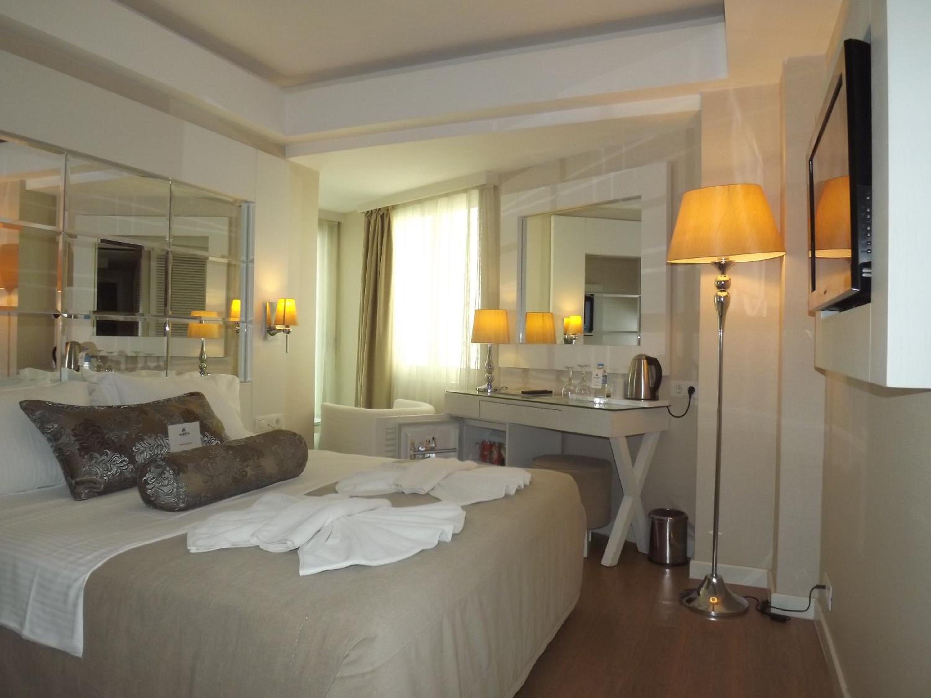 Alesta Yacht Otel - Image 19