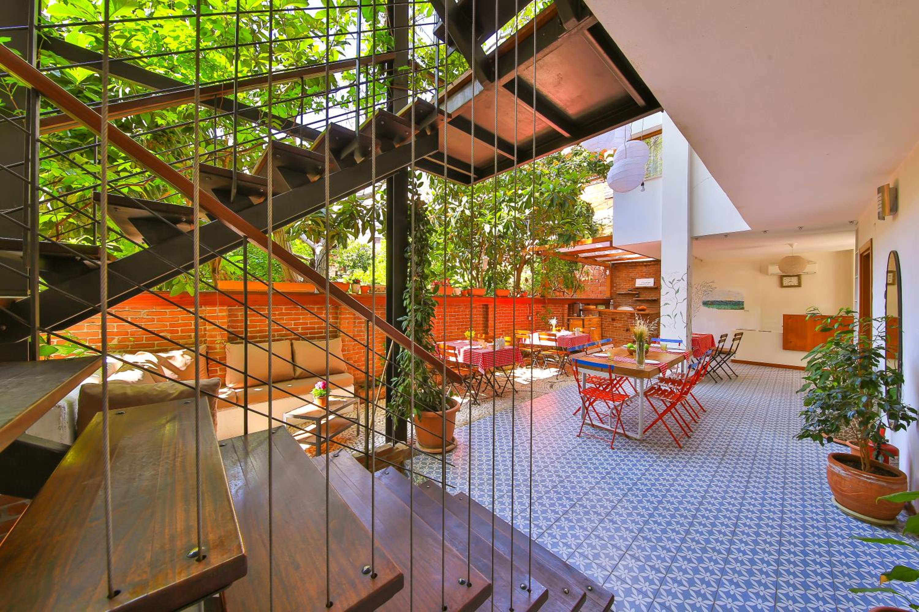 Mare Nostrum Apart - Image 37