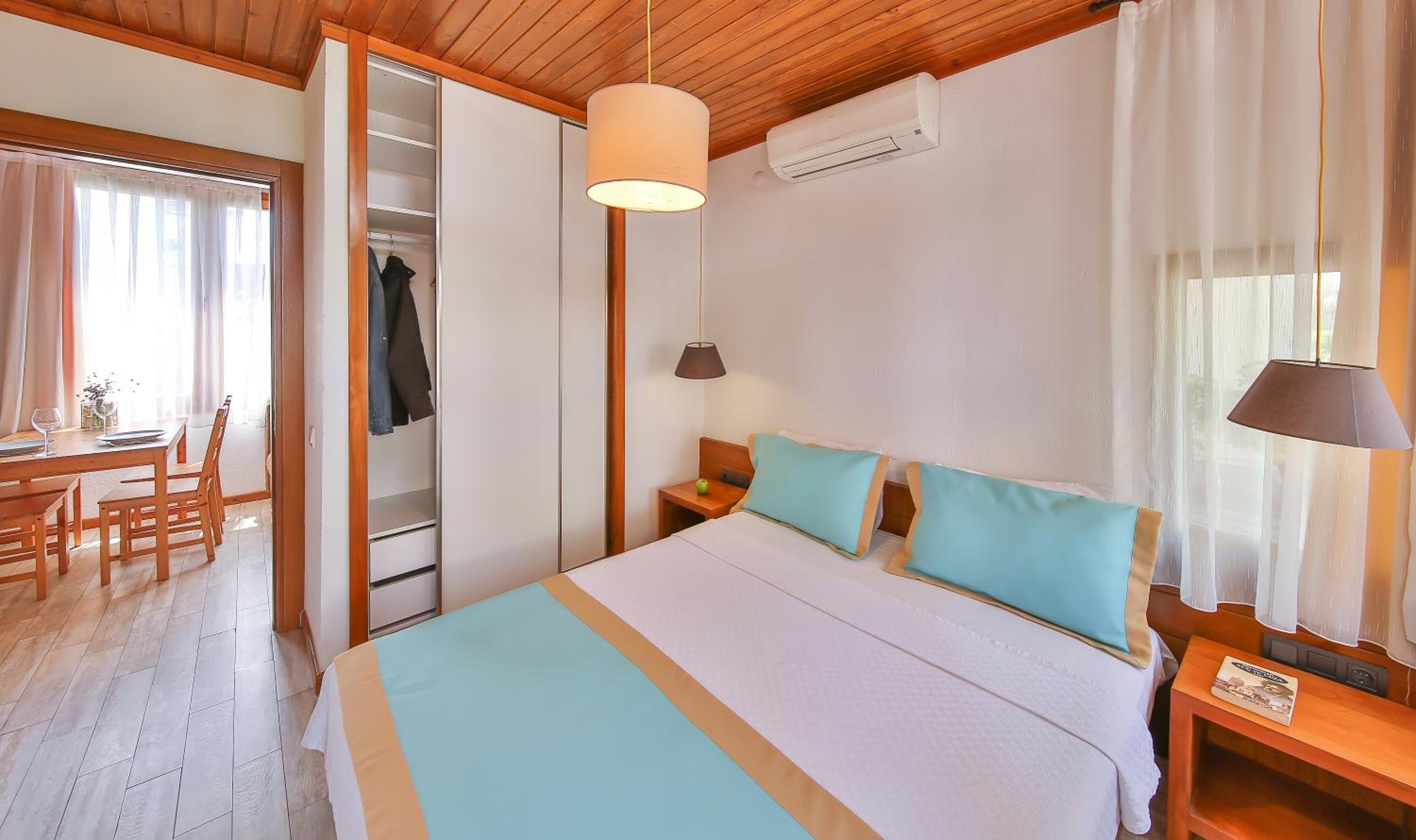 Mare Nostrum Apart - Image 42