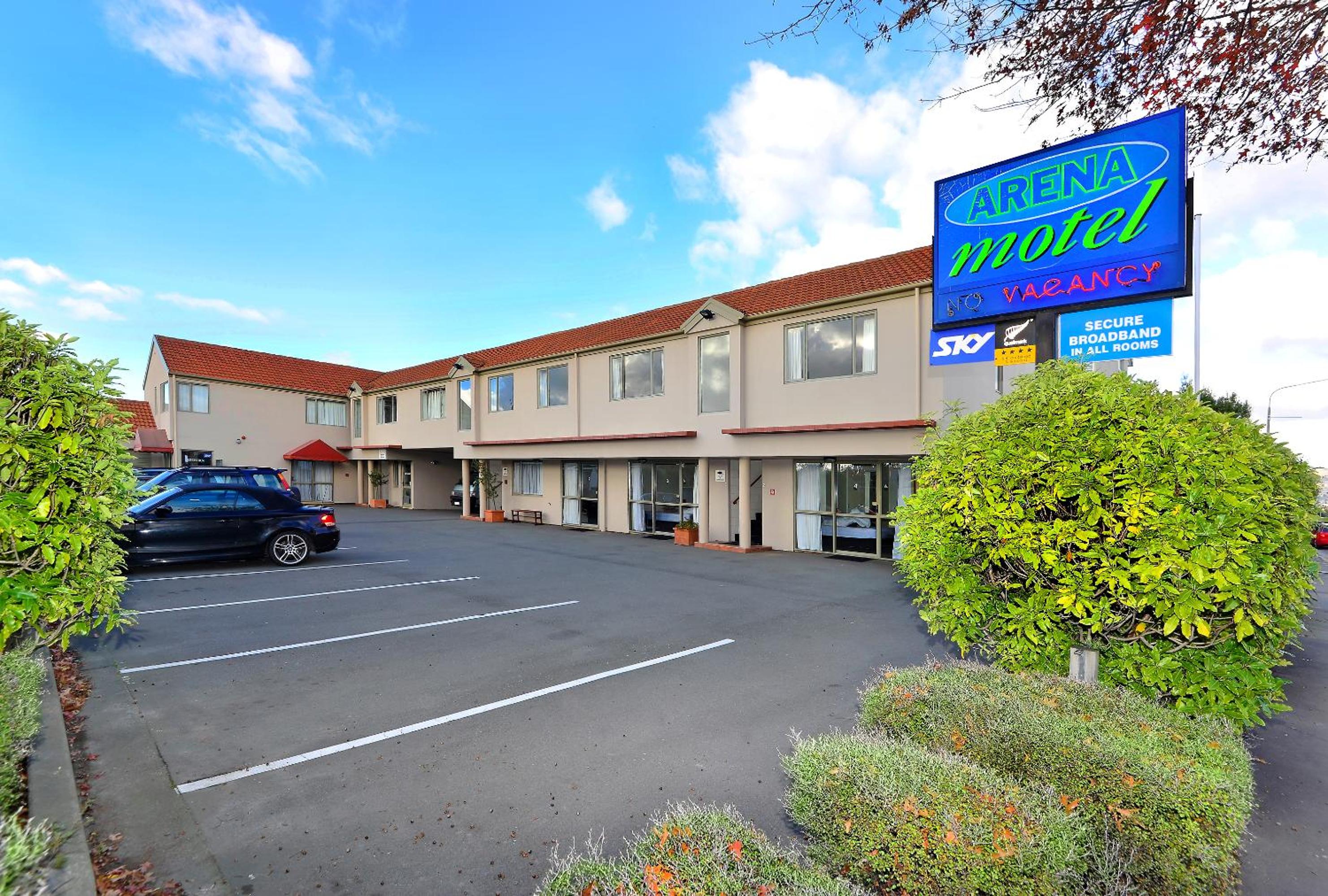 Arena Motel - Image 1