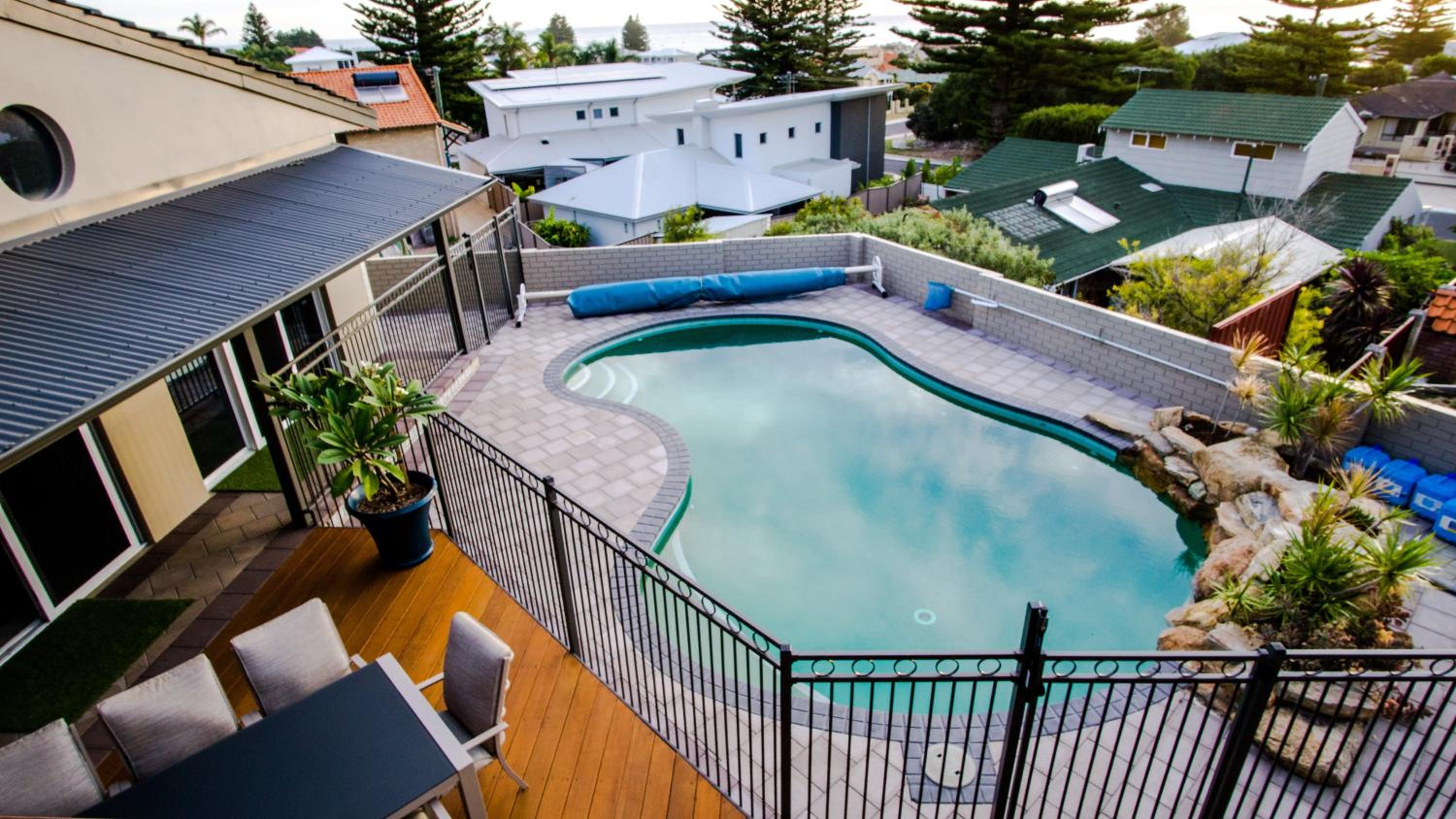 Mullaloo B & B