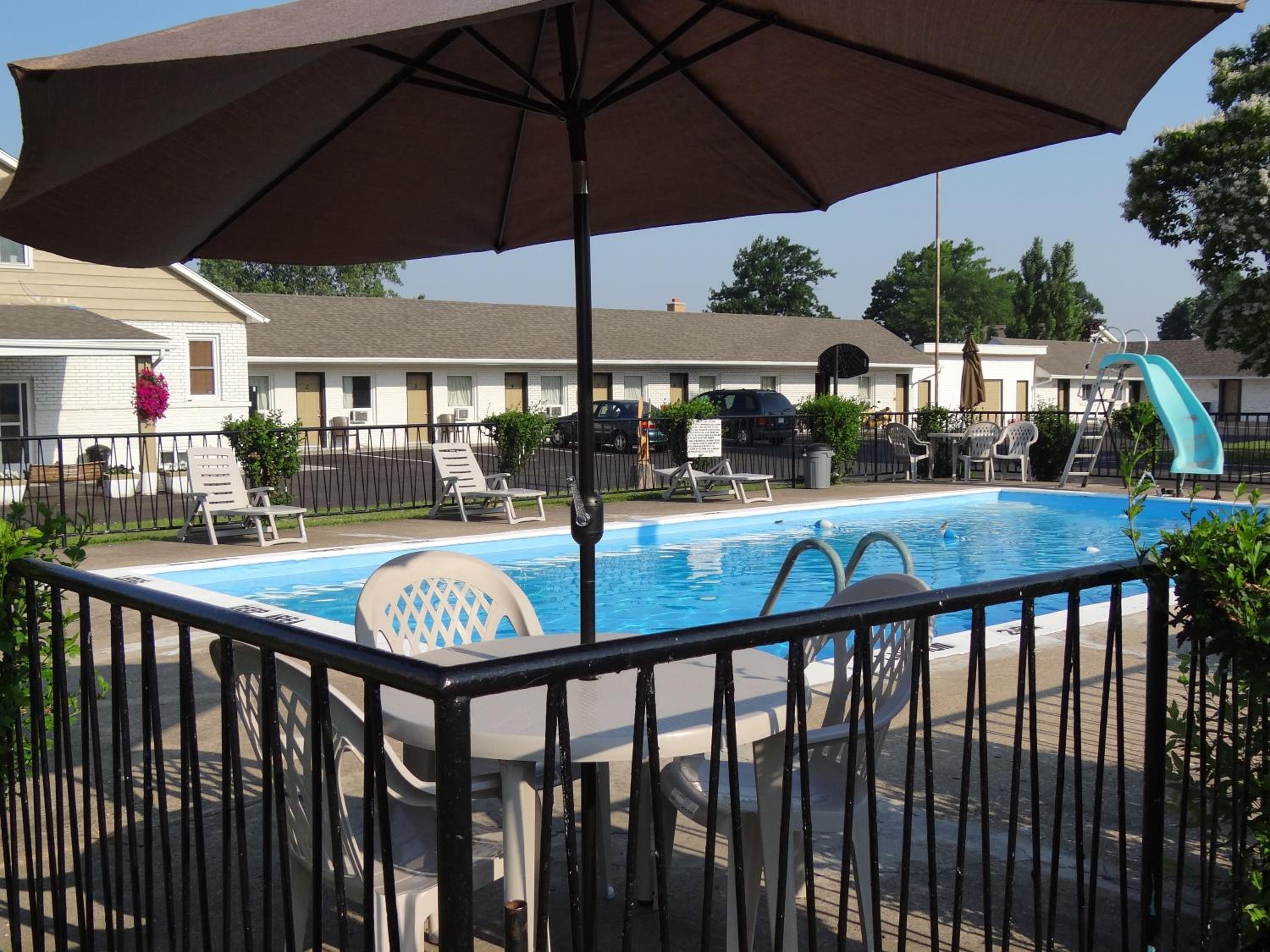 Falcon Inn