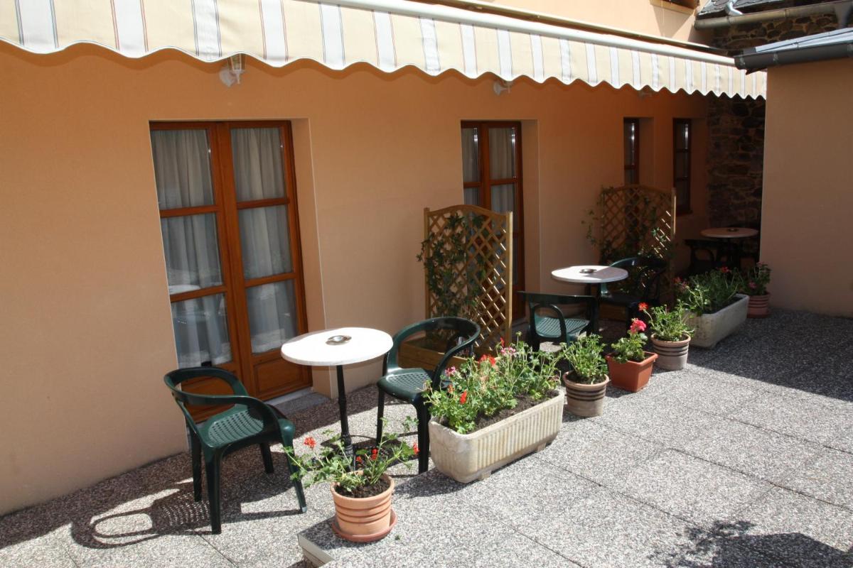 outdoor BBQ area