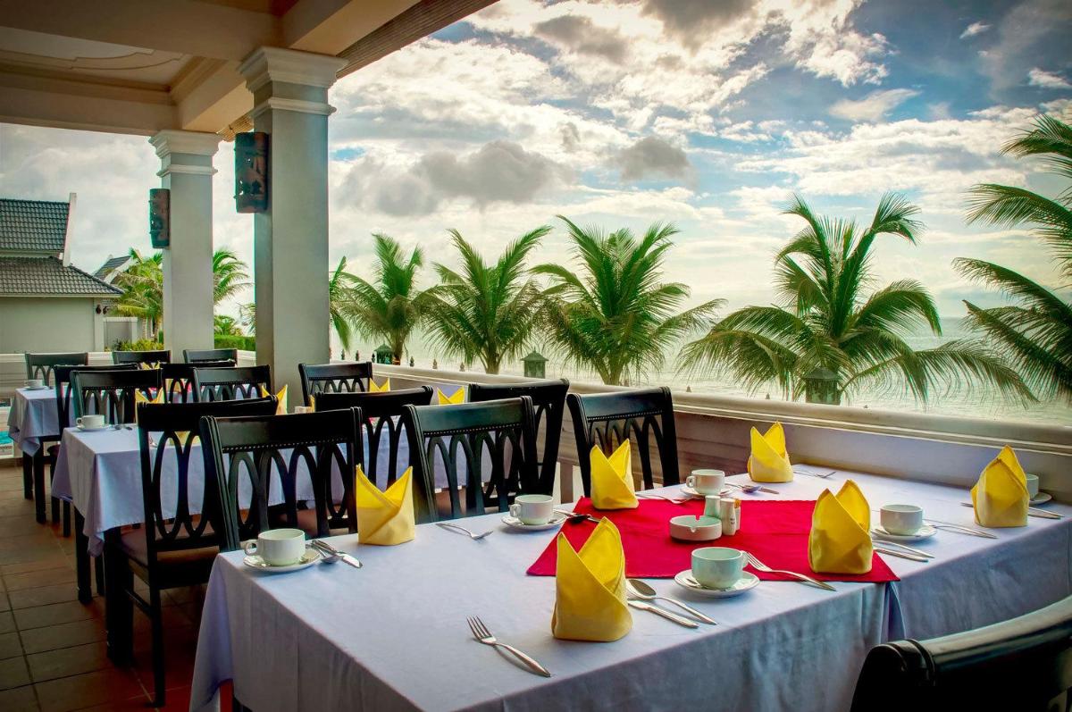 restaurant