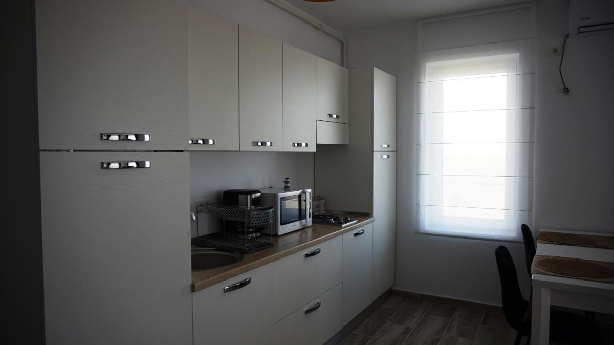 Funky Shell Apartment view 4