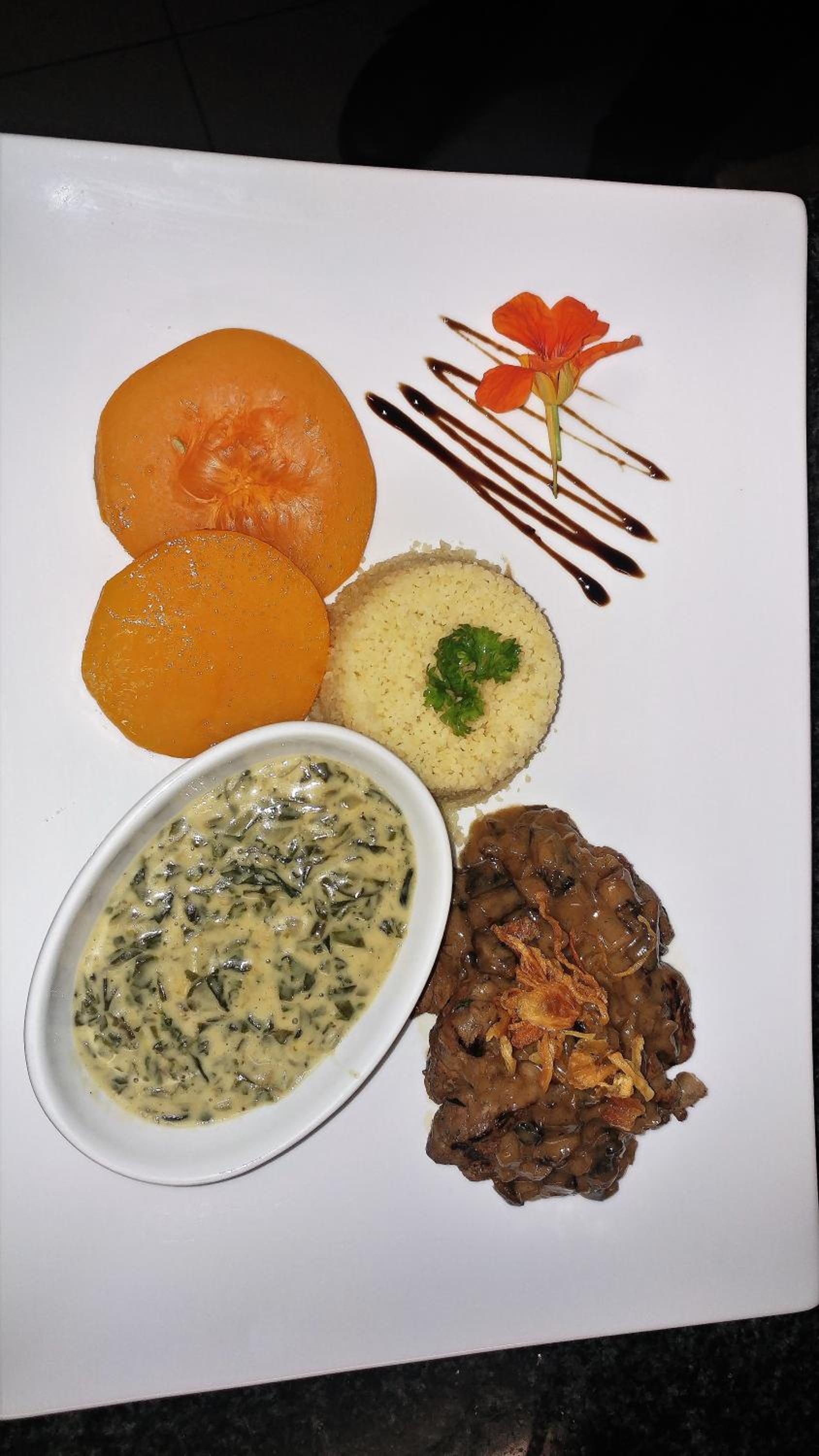 Yalla Yalla Boutique Hotel