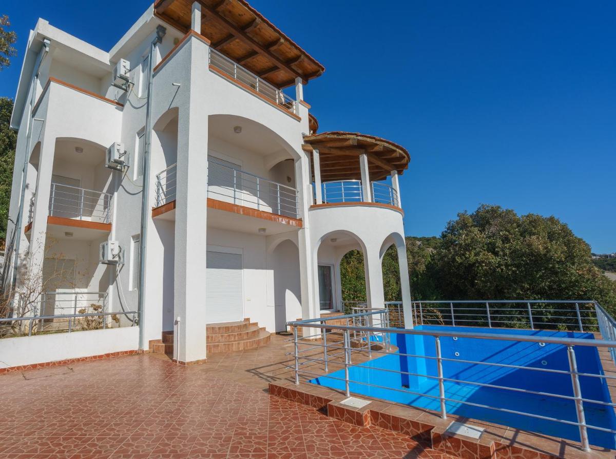 Aleksandra Vacation home view 2