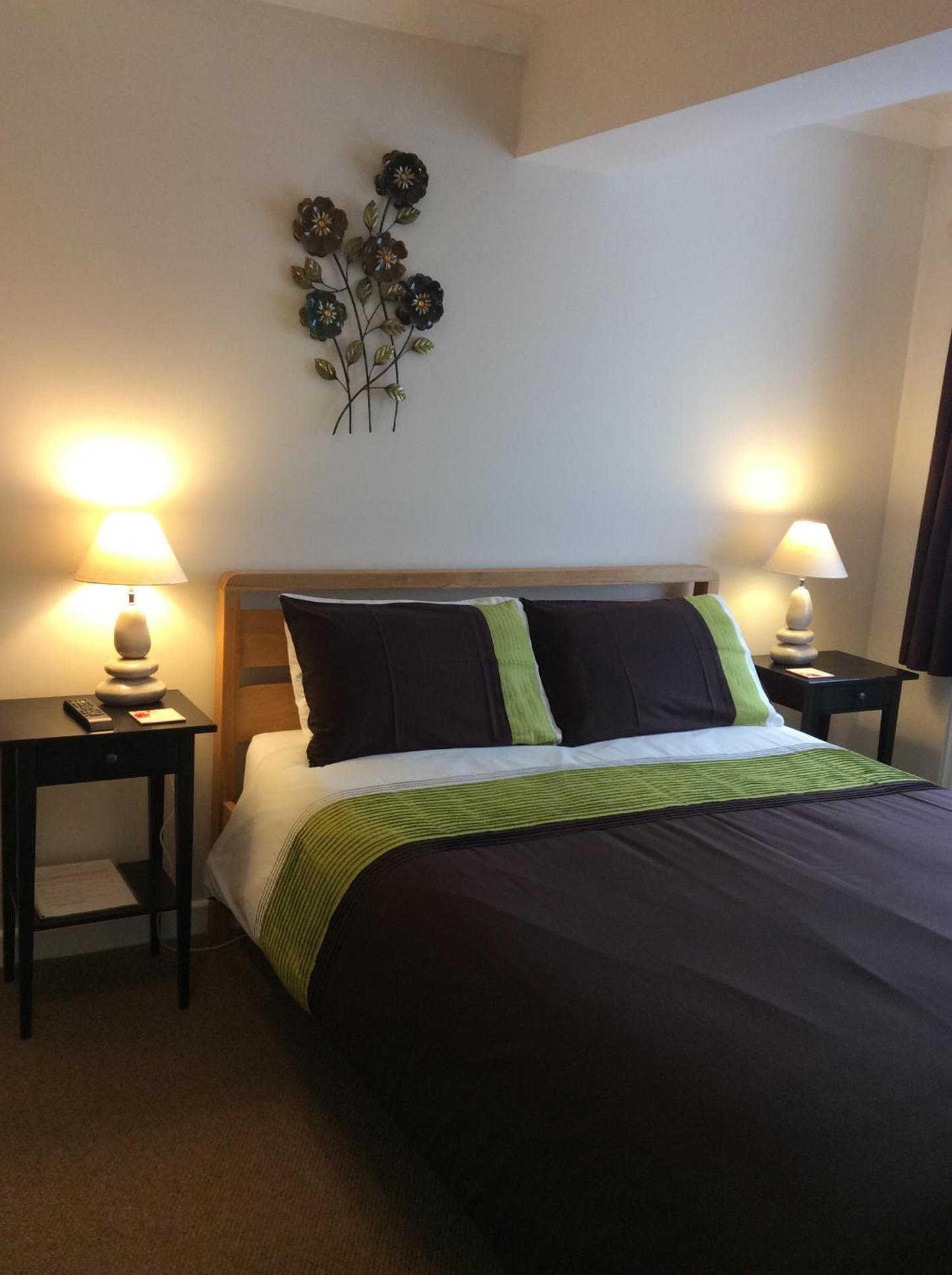Fernlea Guest house