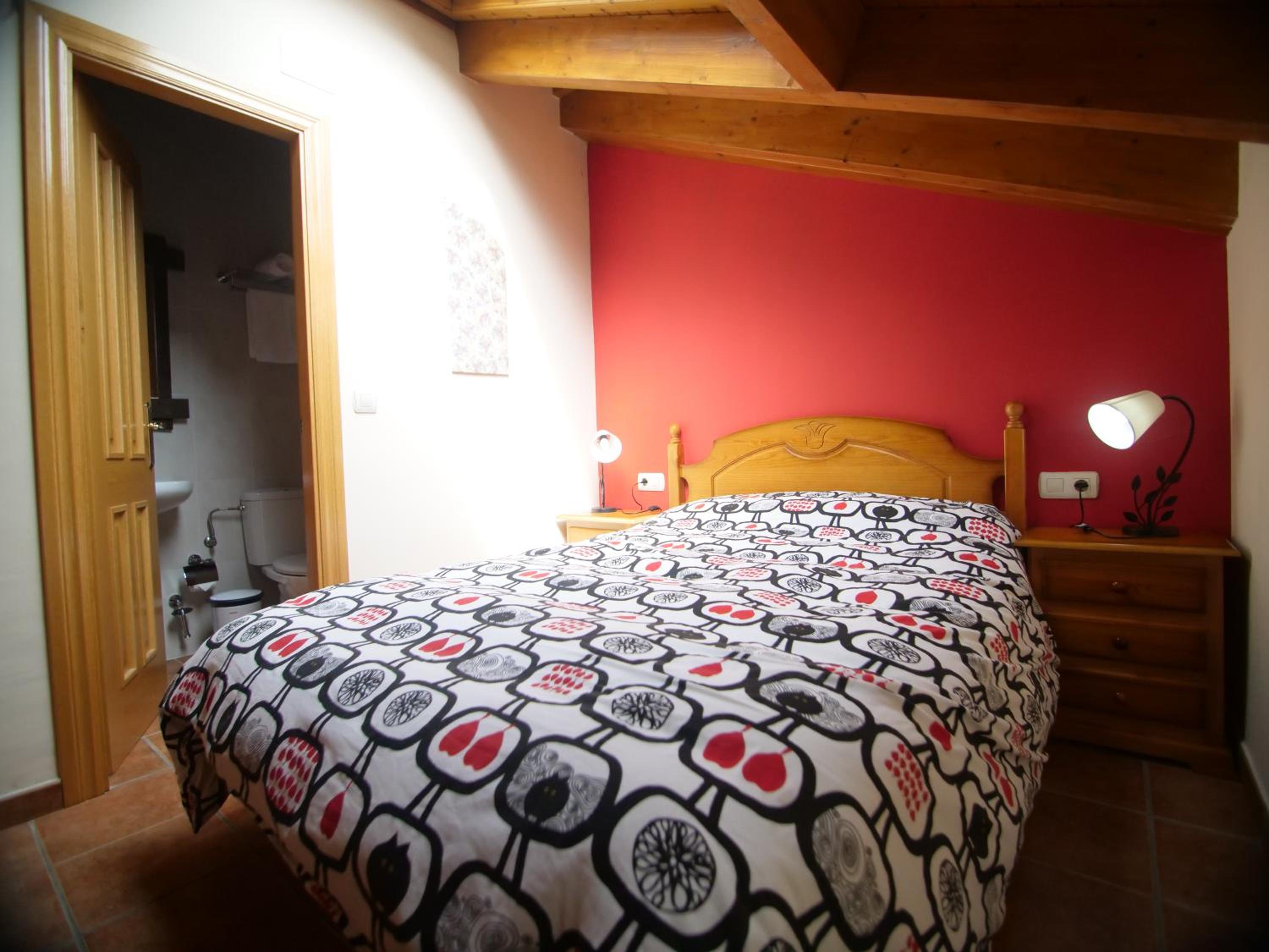 Albergue de Portilla view 3