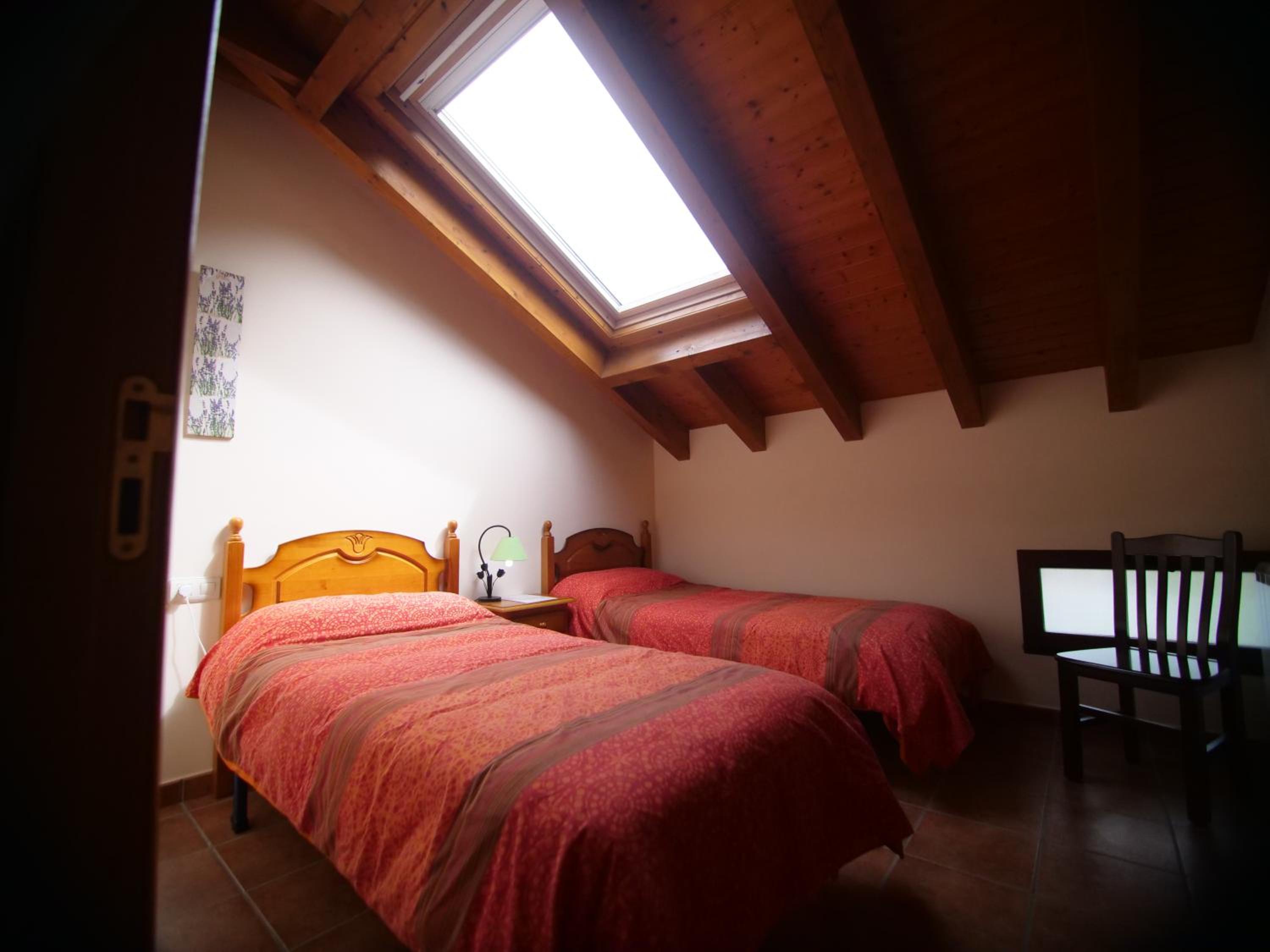 Albergue de Portilla view 4