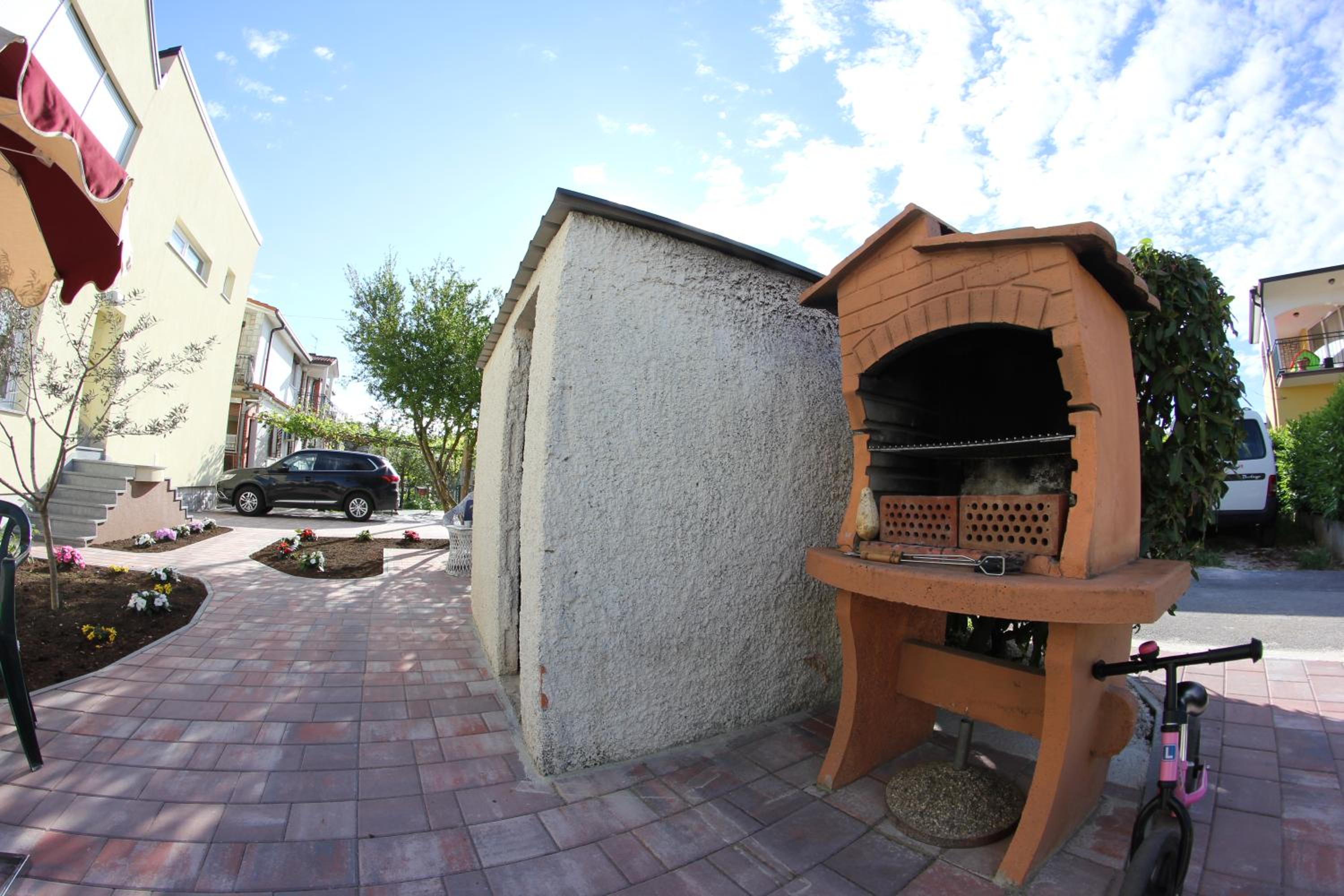 Apartments Neno