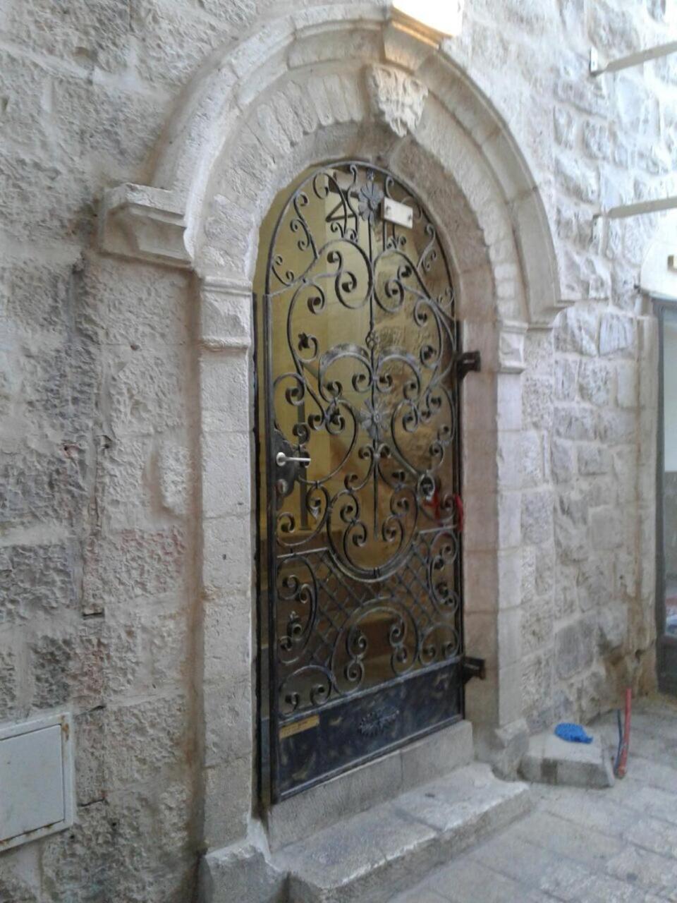 Photo 25