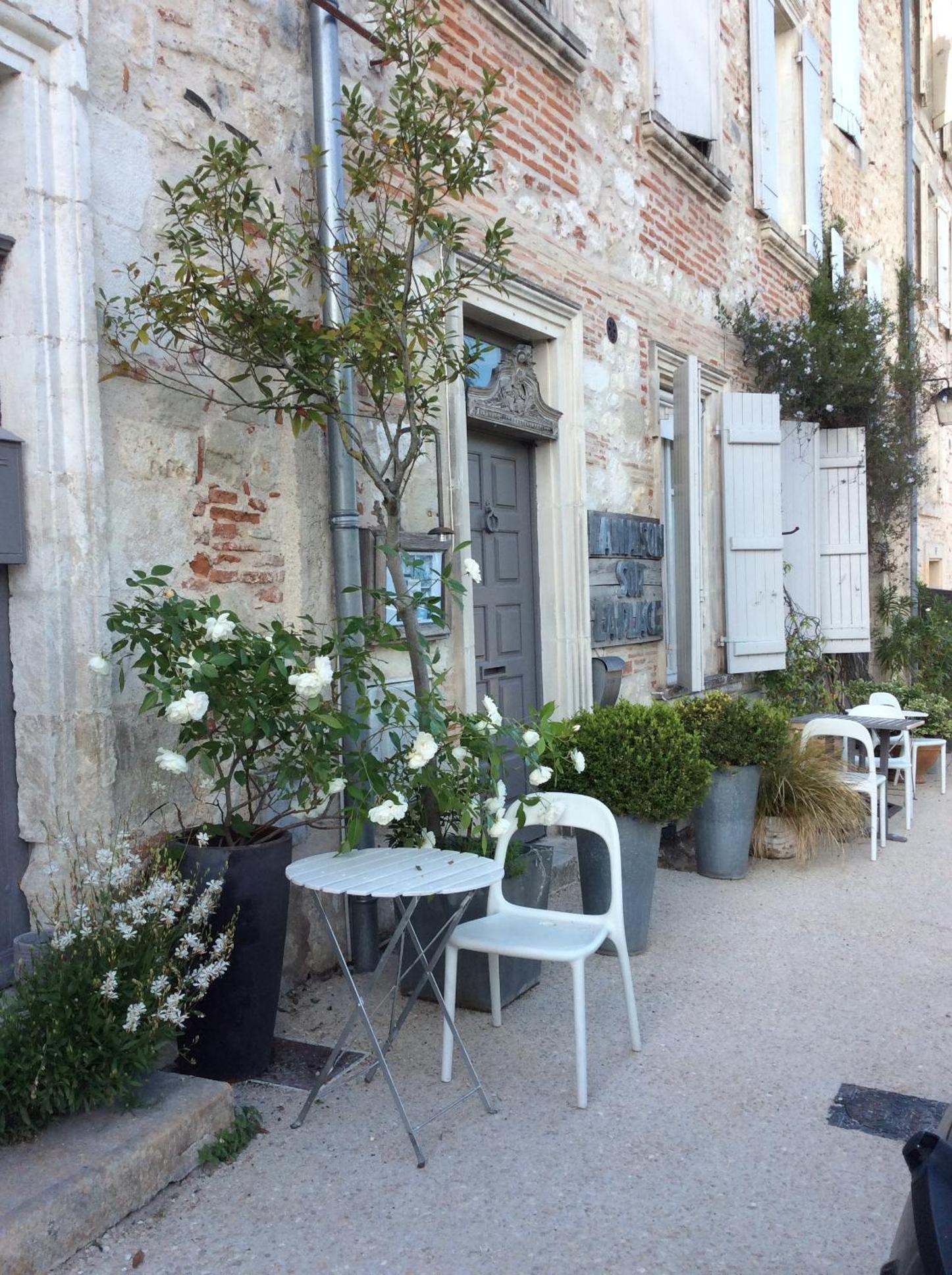 La maison sur la place
