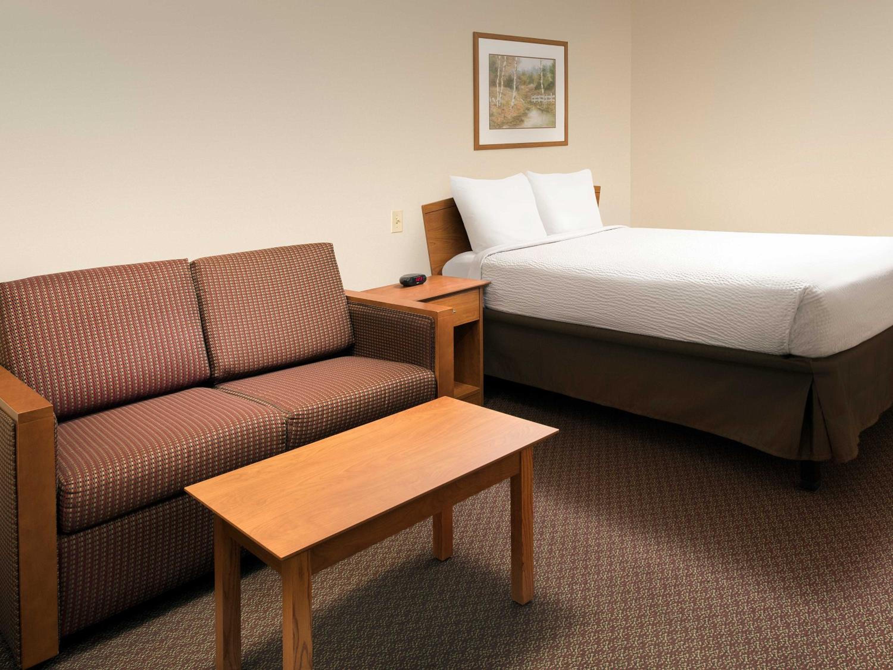 WoodSpring Suites Midland