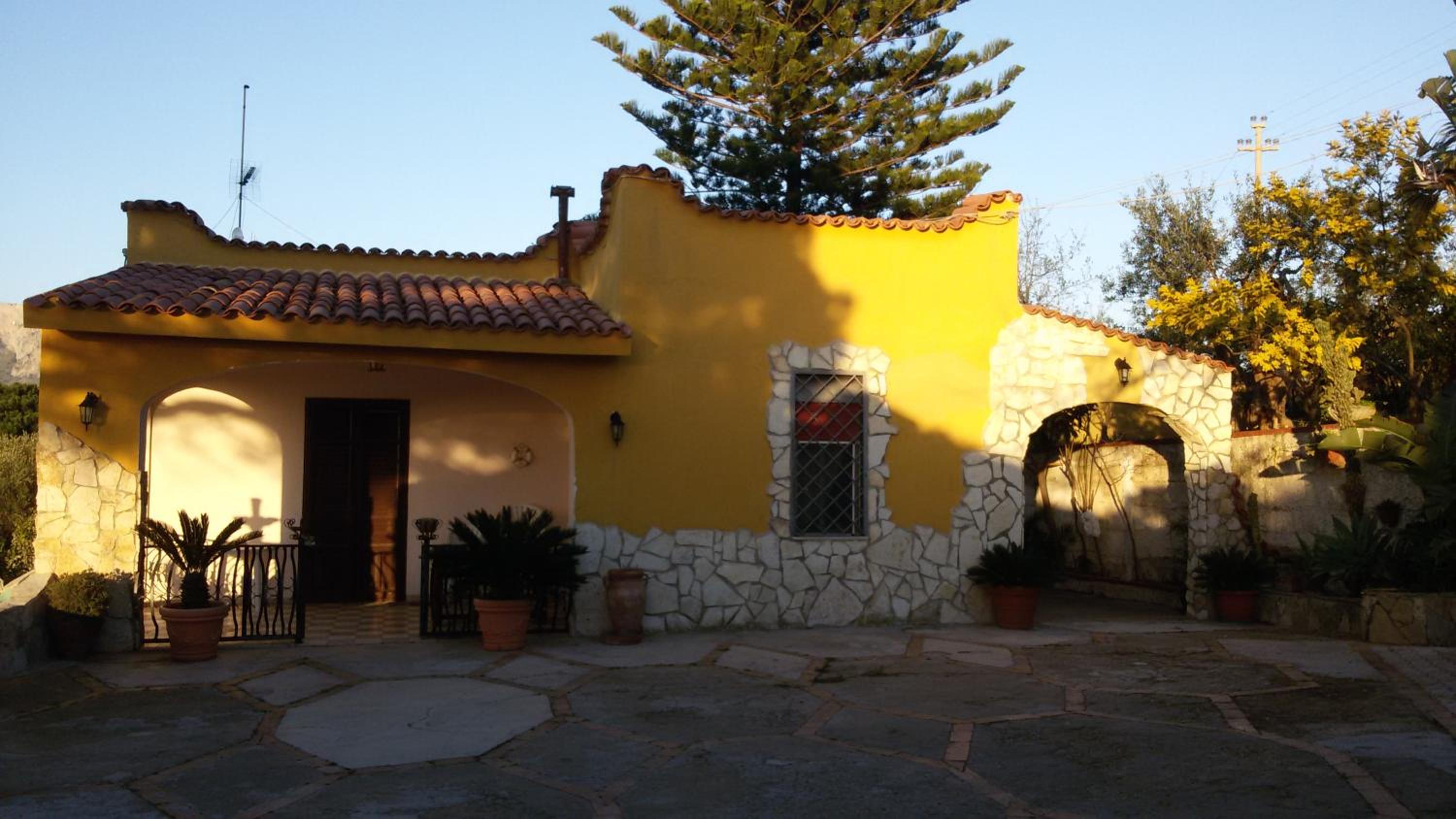 Photo 25