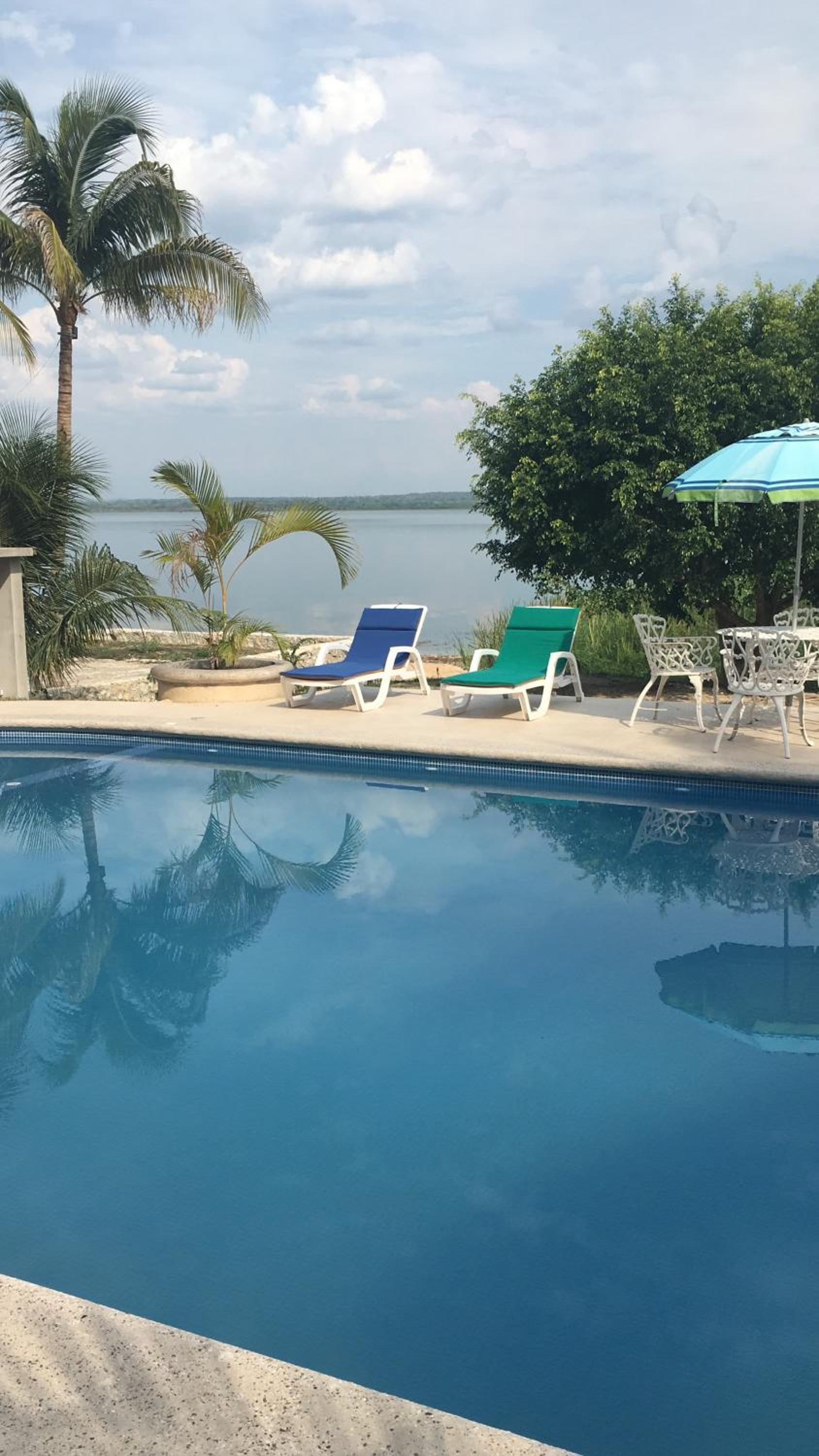 swimming pool