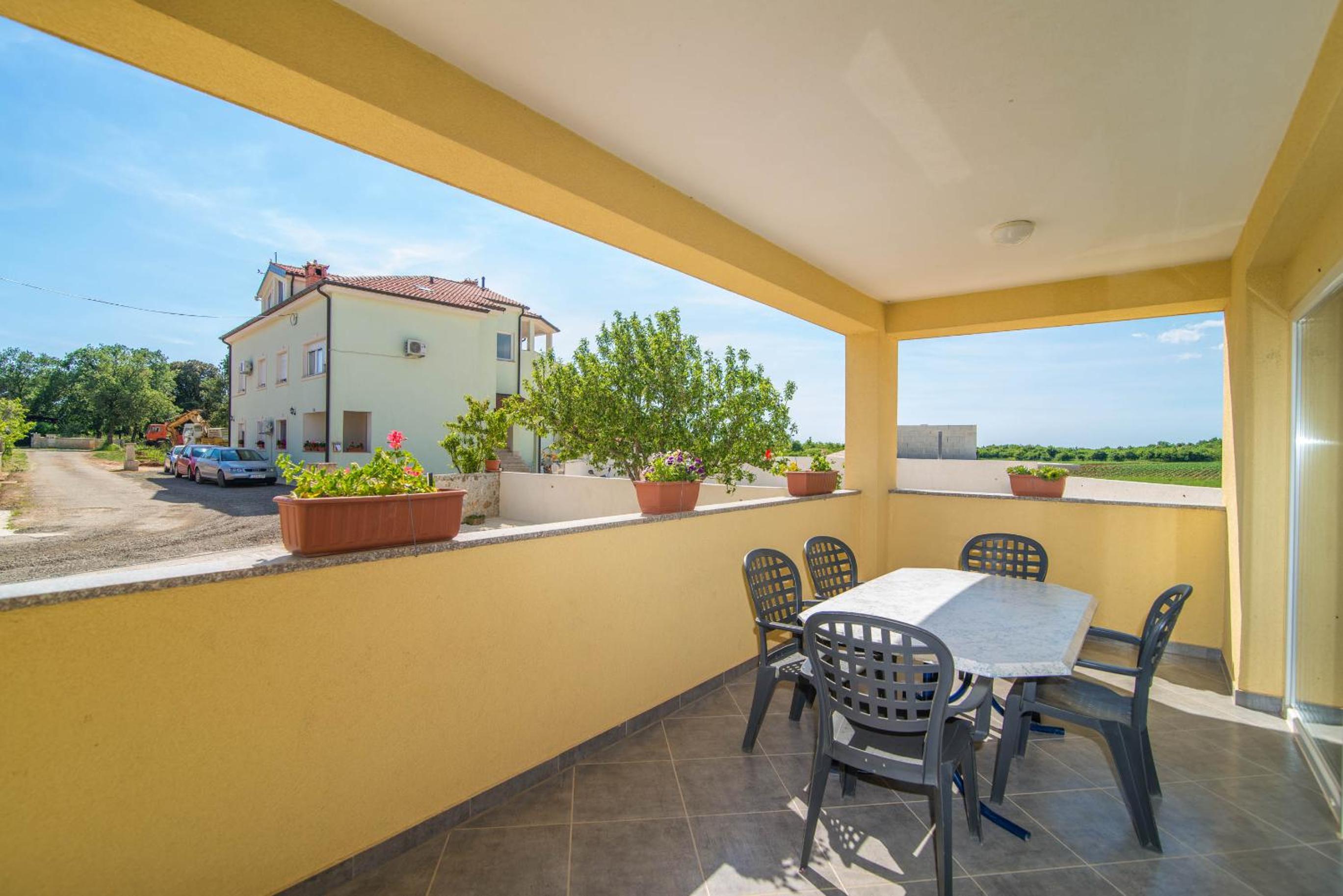 Apartment UNA 2 view 4