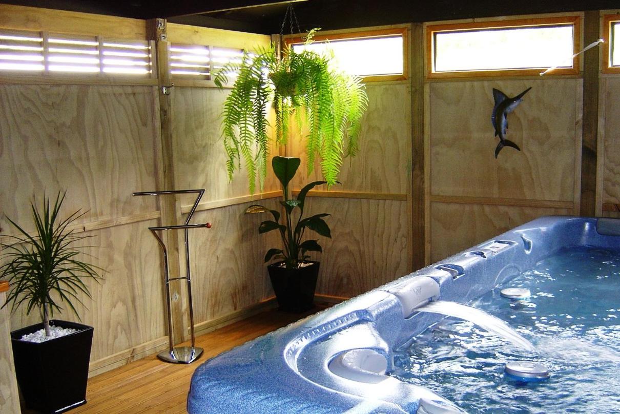 Bowentown Beach Holiday Park