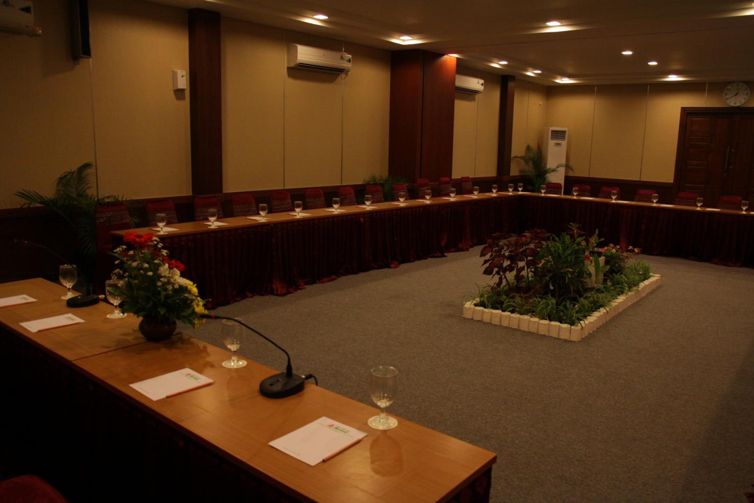 meeting & event spaces