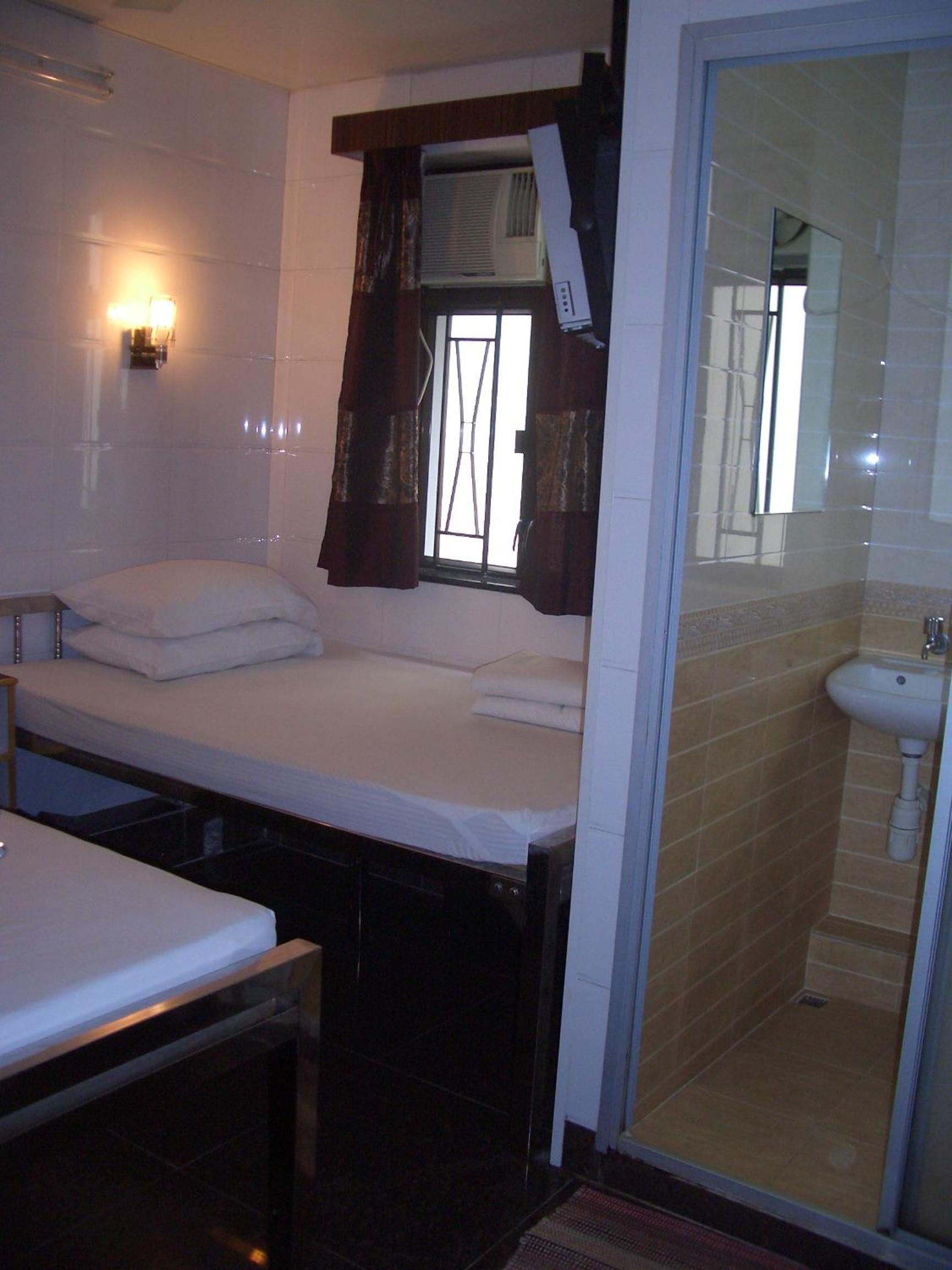 Sun Shine Guest House
