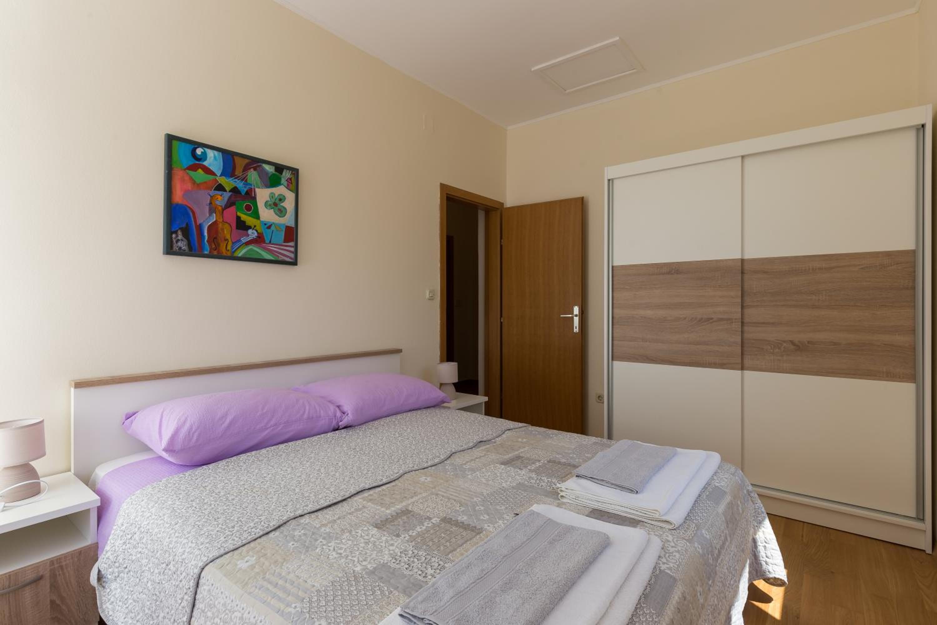 Apartment & Room Braica
