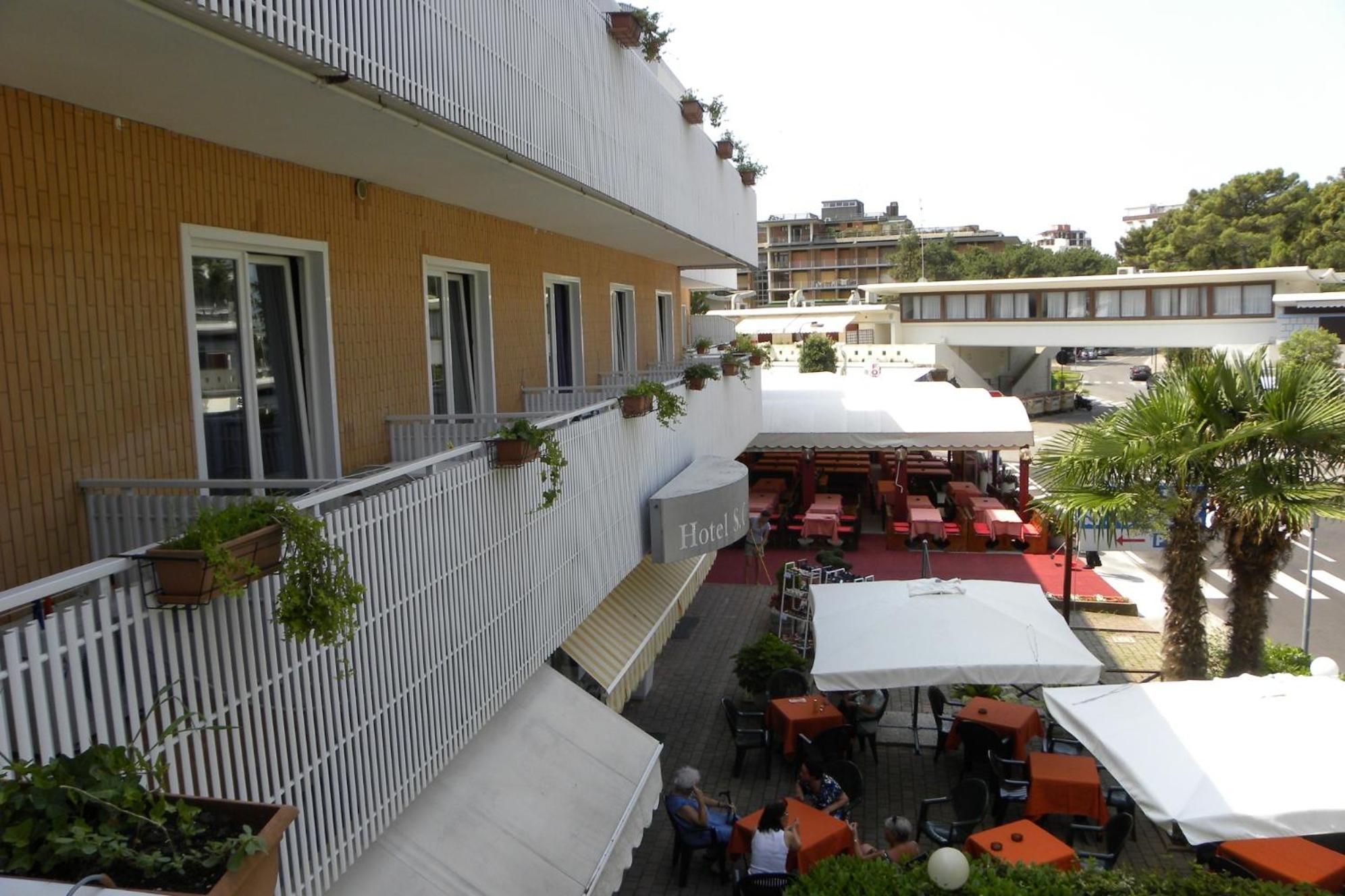 outdoor BBQ area