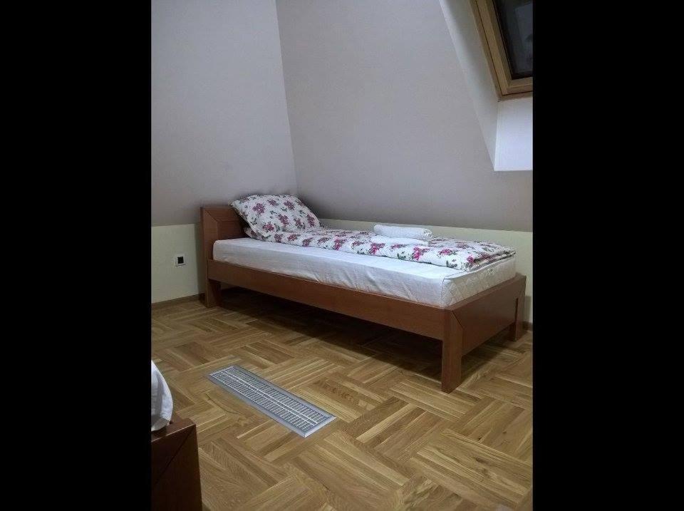 Photo 60