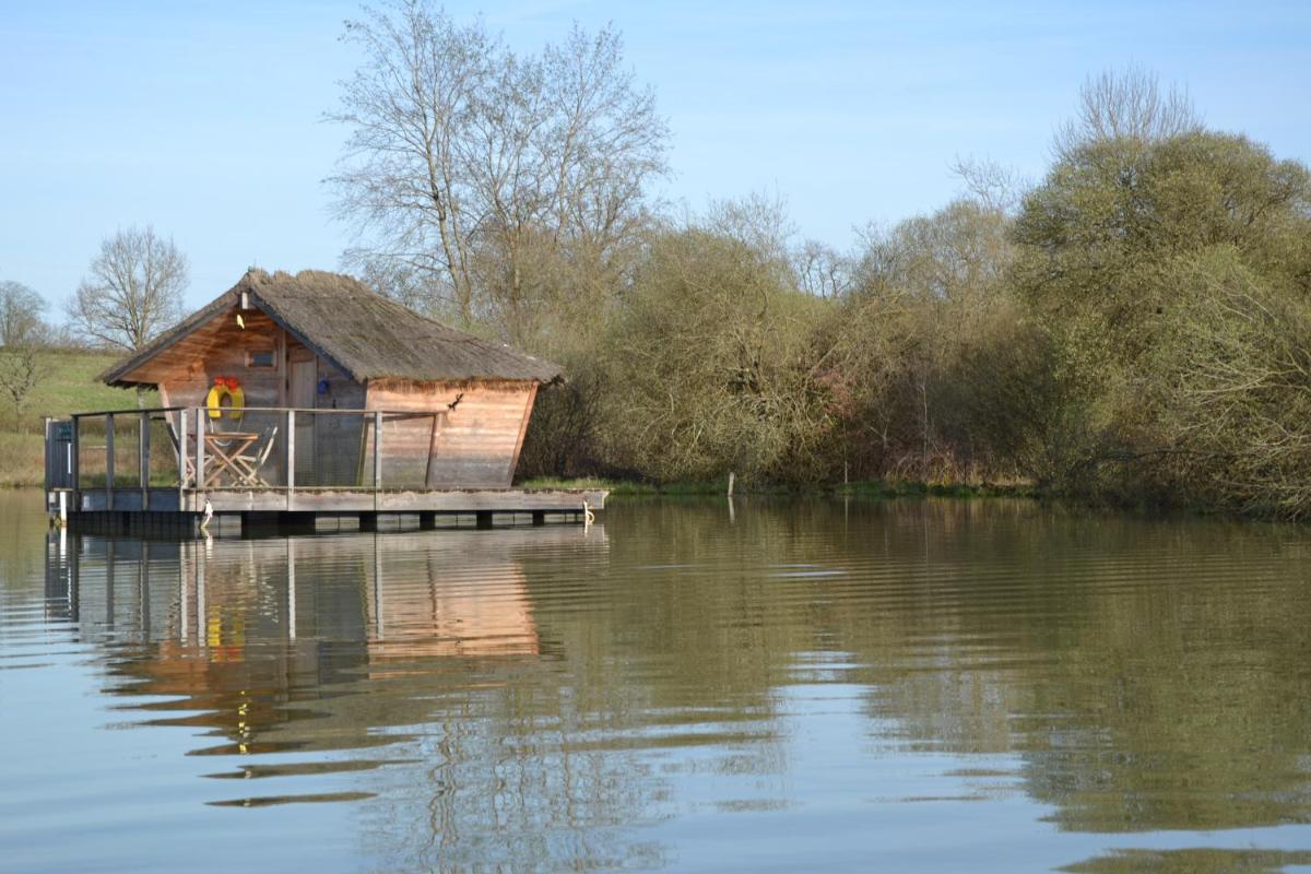 Village Flottant de Pressac
