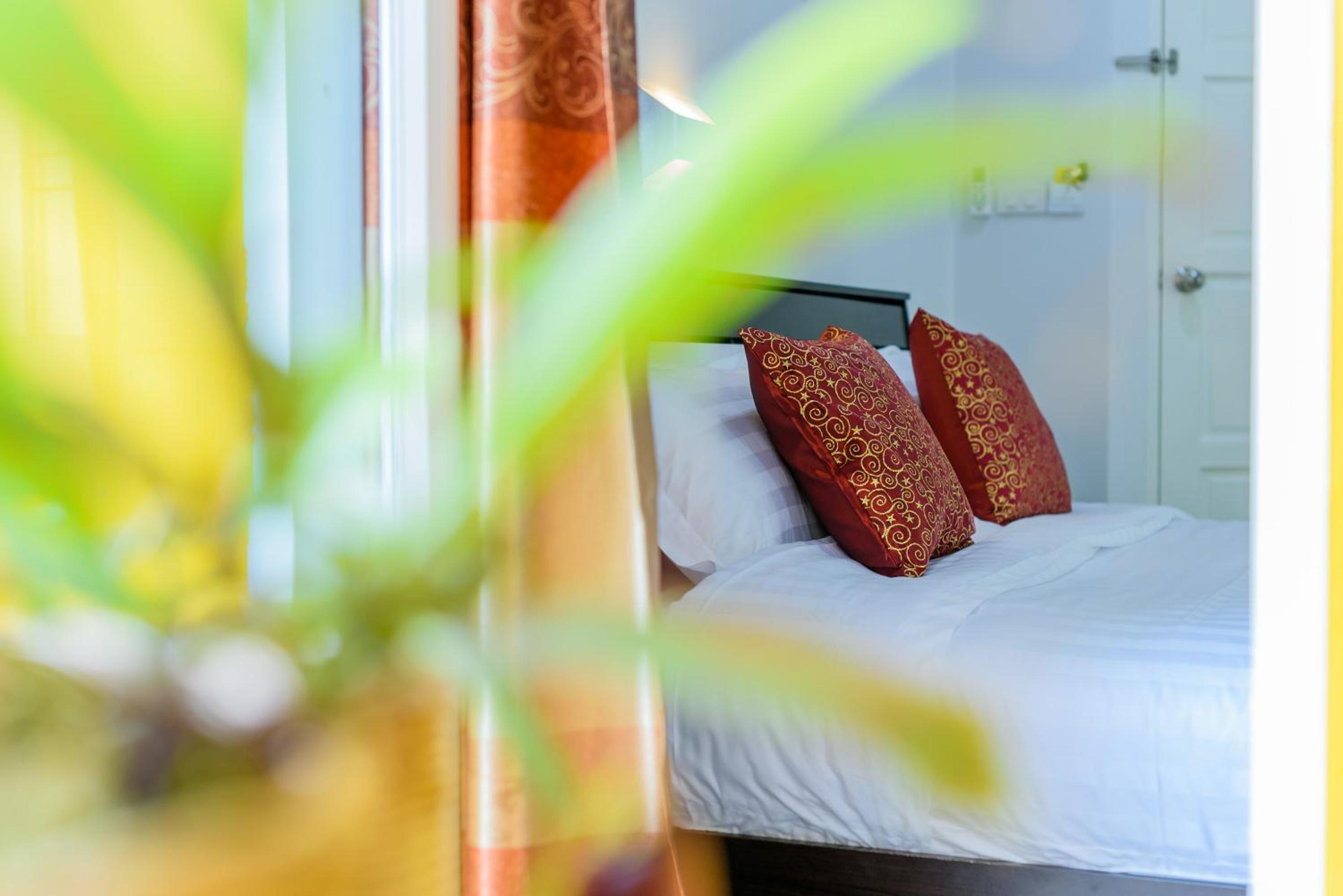Lemon Loft Boutique Room