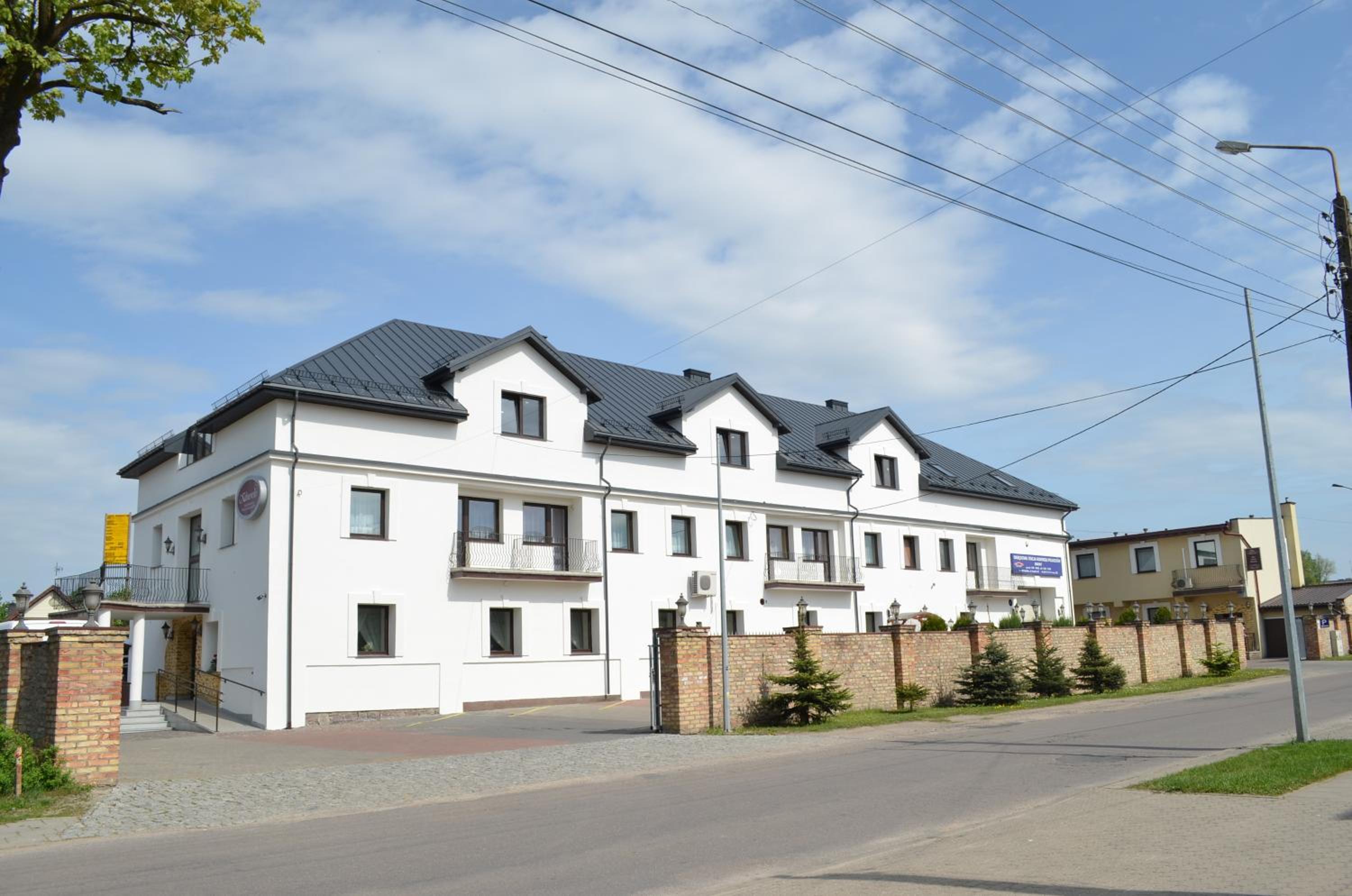 Sala Bankietowa i Pokoje Gościnne view 3