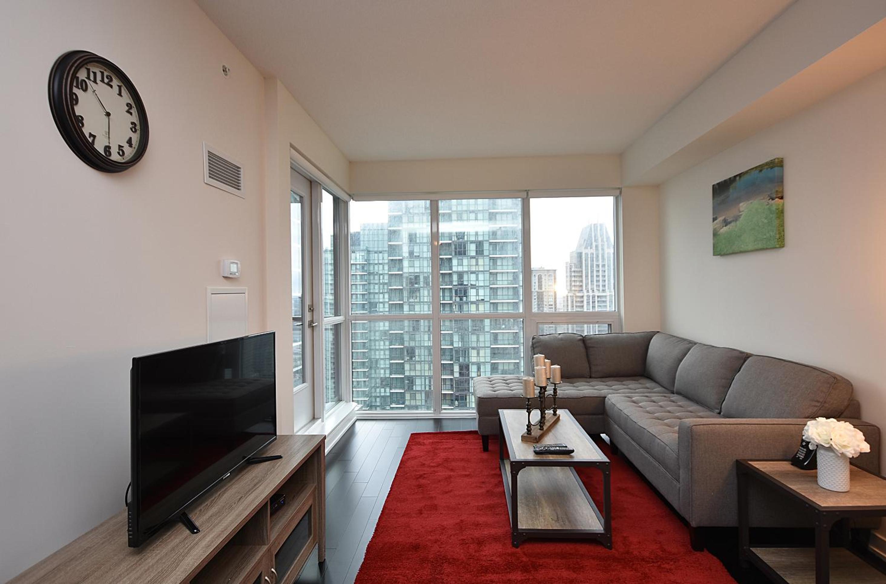 Royal Stays Furnished Apartments - Square One