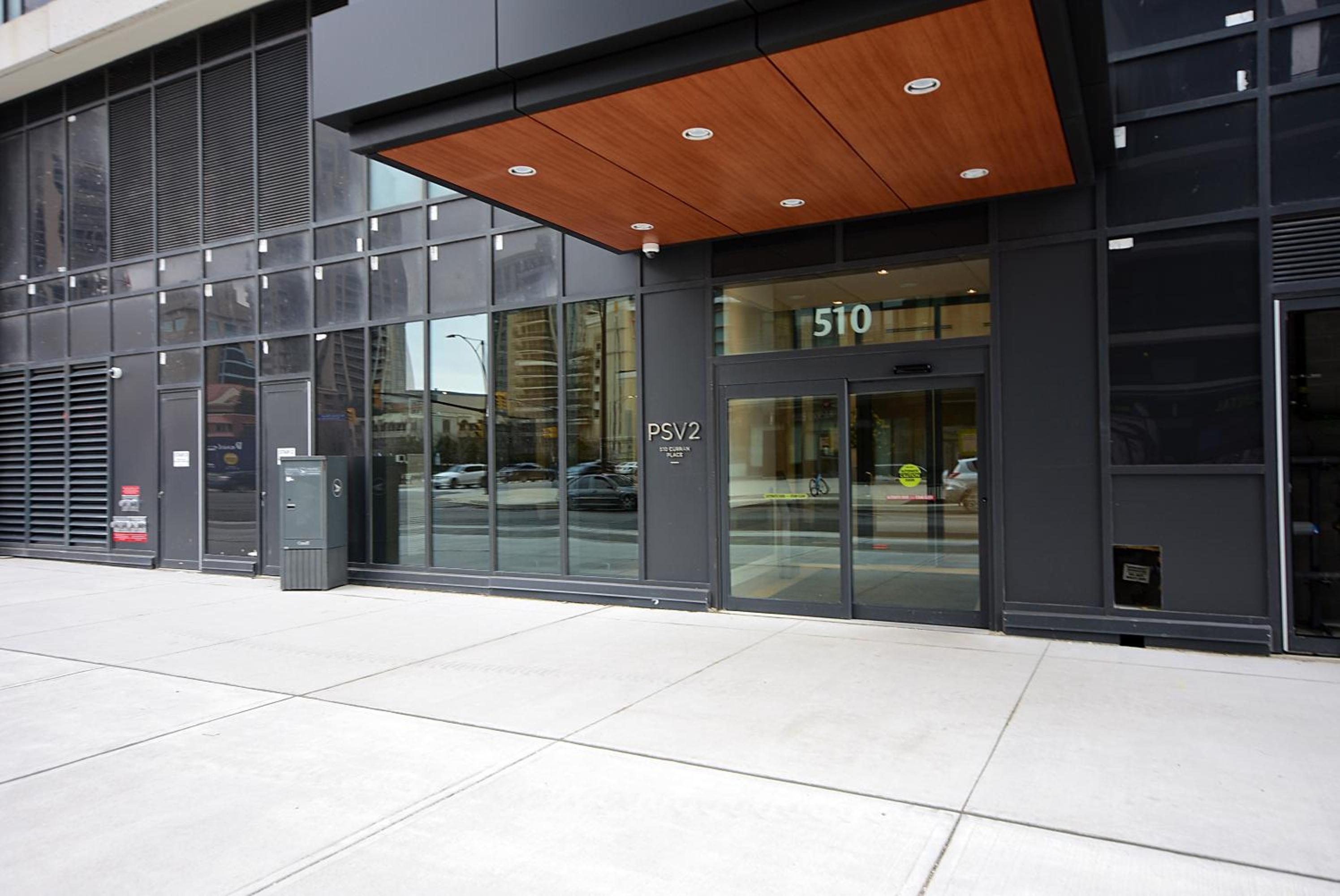 Royal Stays Furnished Apartments - Square One