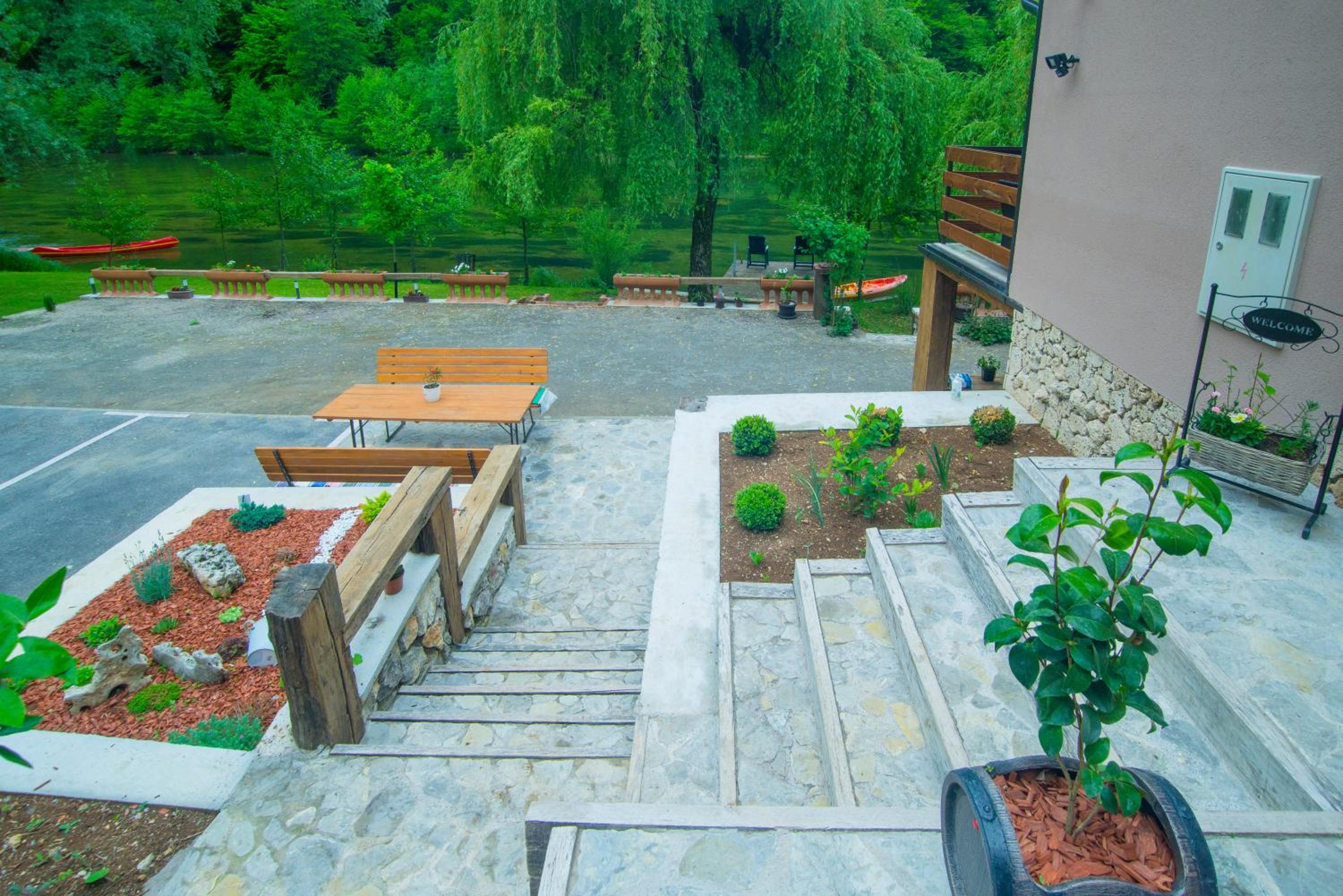 Moonriver Apartment