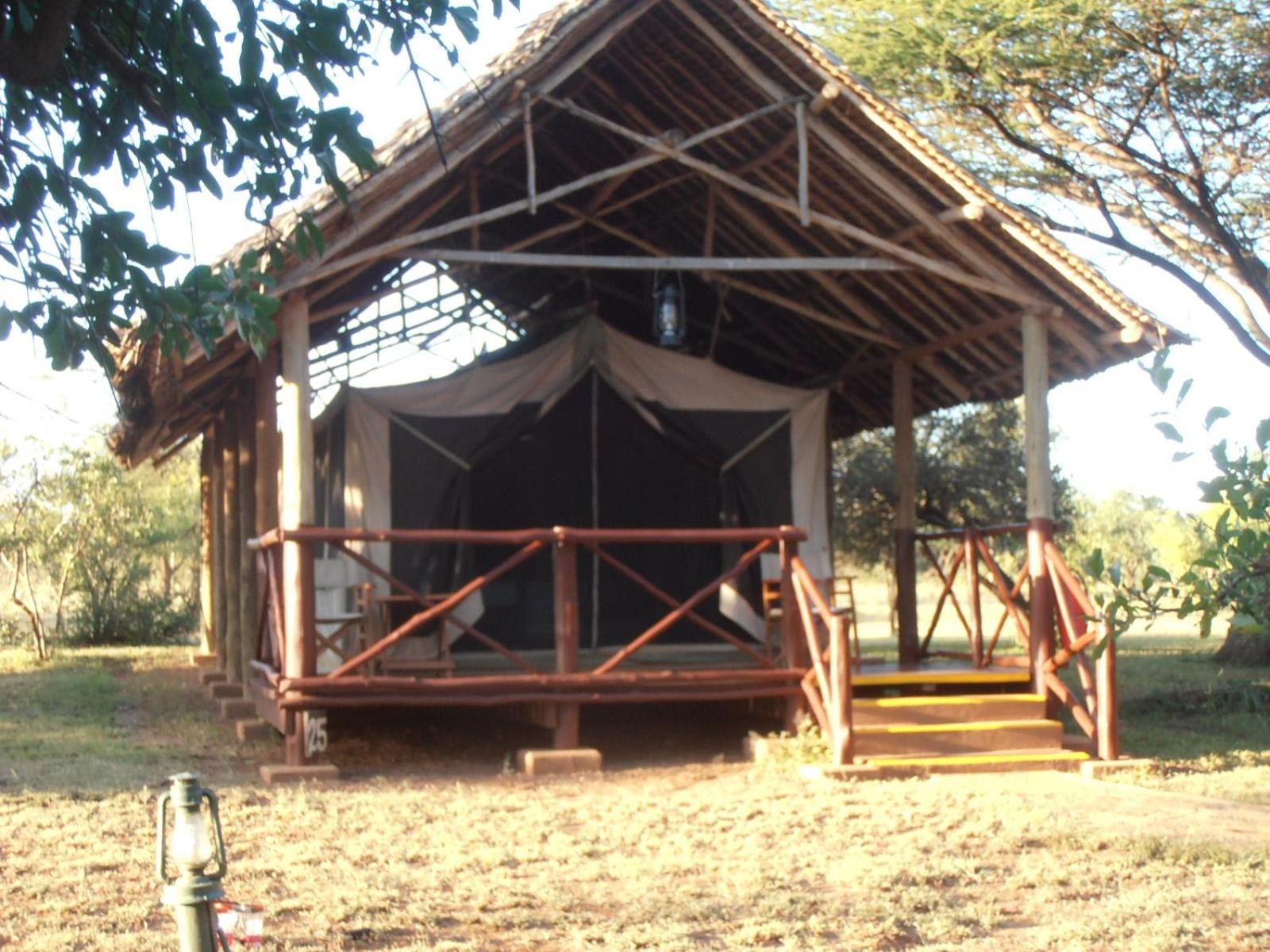 Sunset Villa's Tropical Garden House