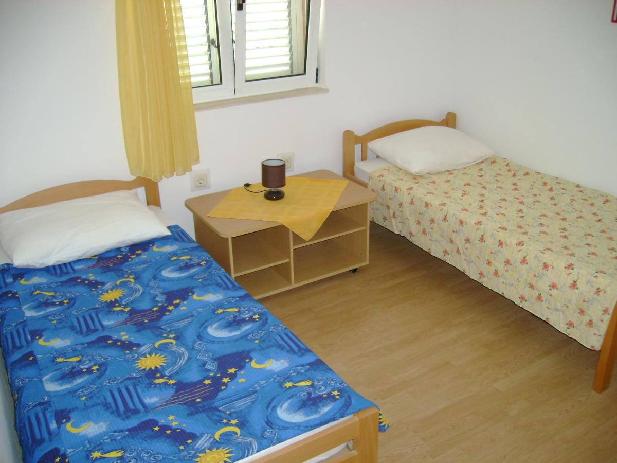 Photo 16