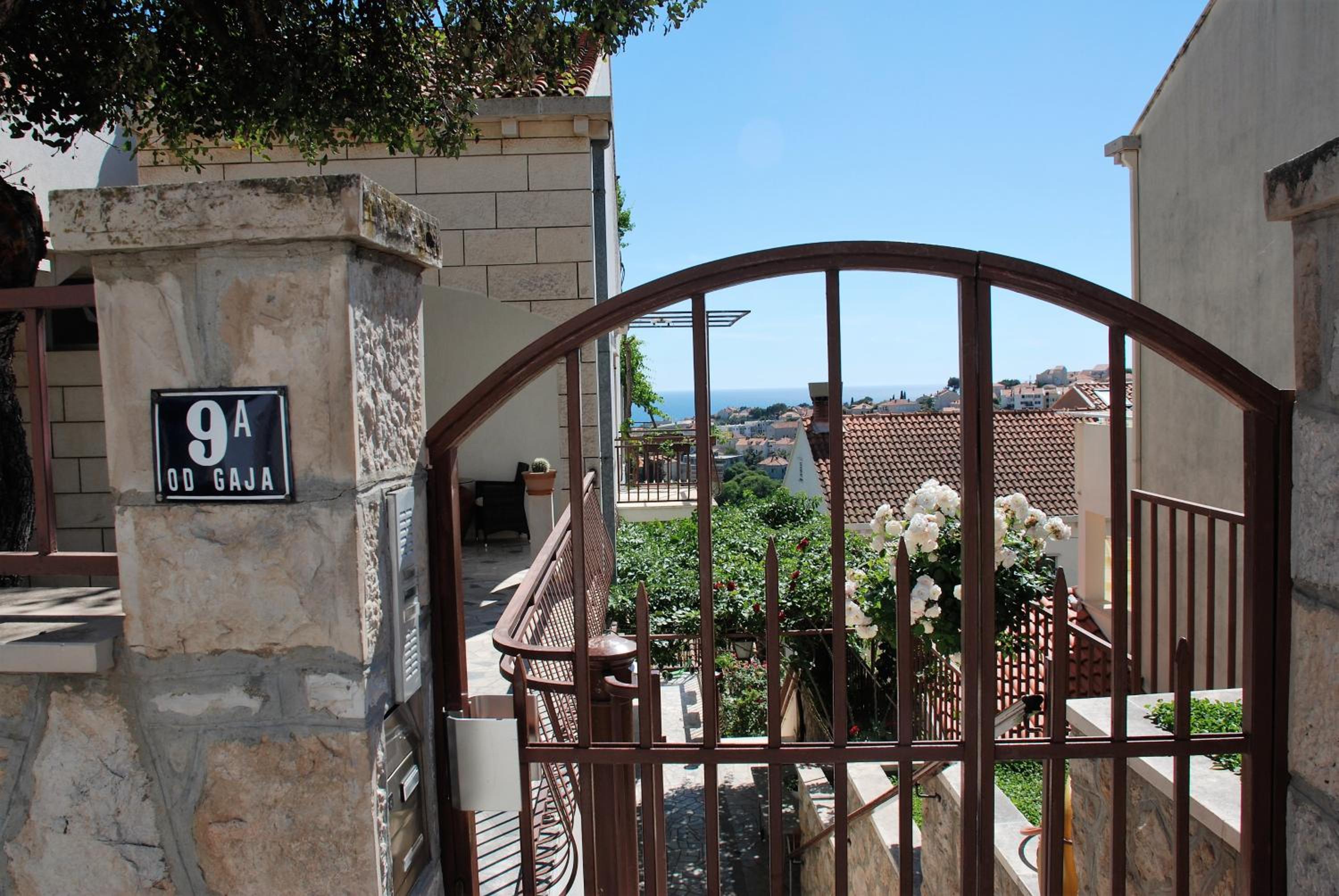 Hotel Luigi apartments - Image 1