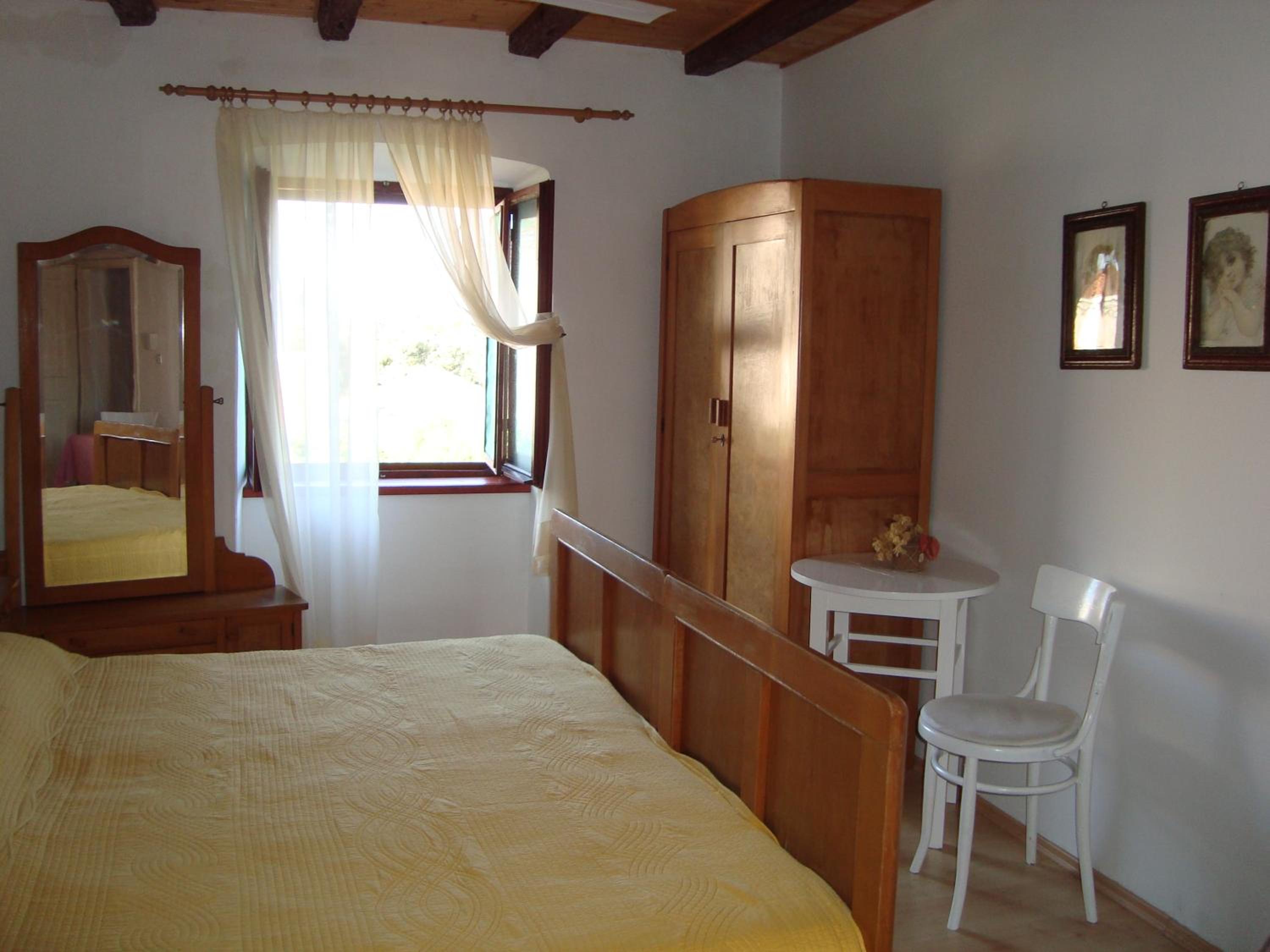 Apartments Lovor