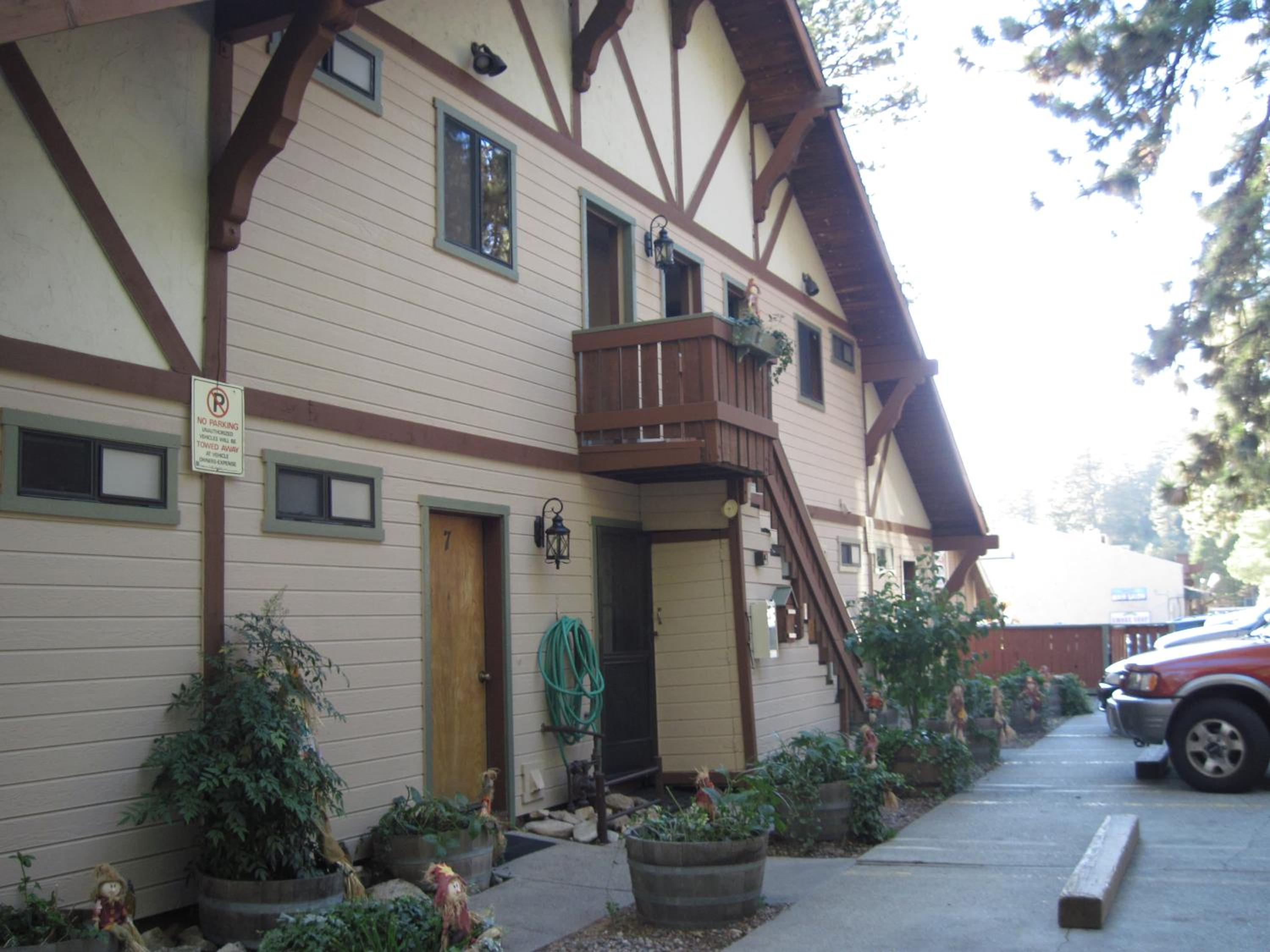The North Shore Inn