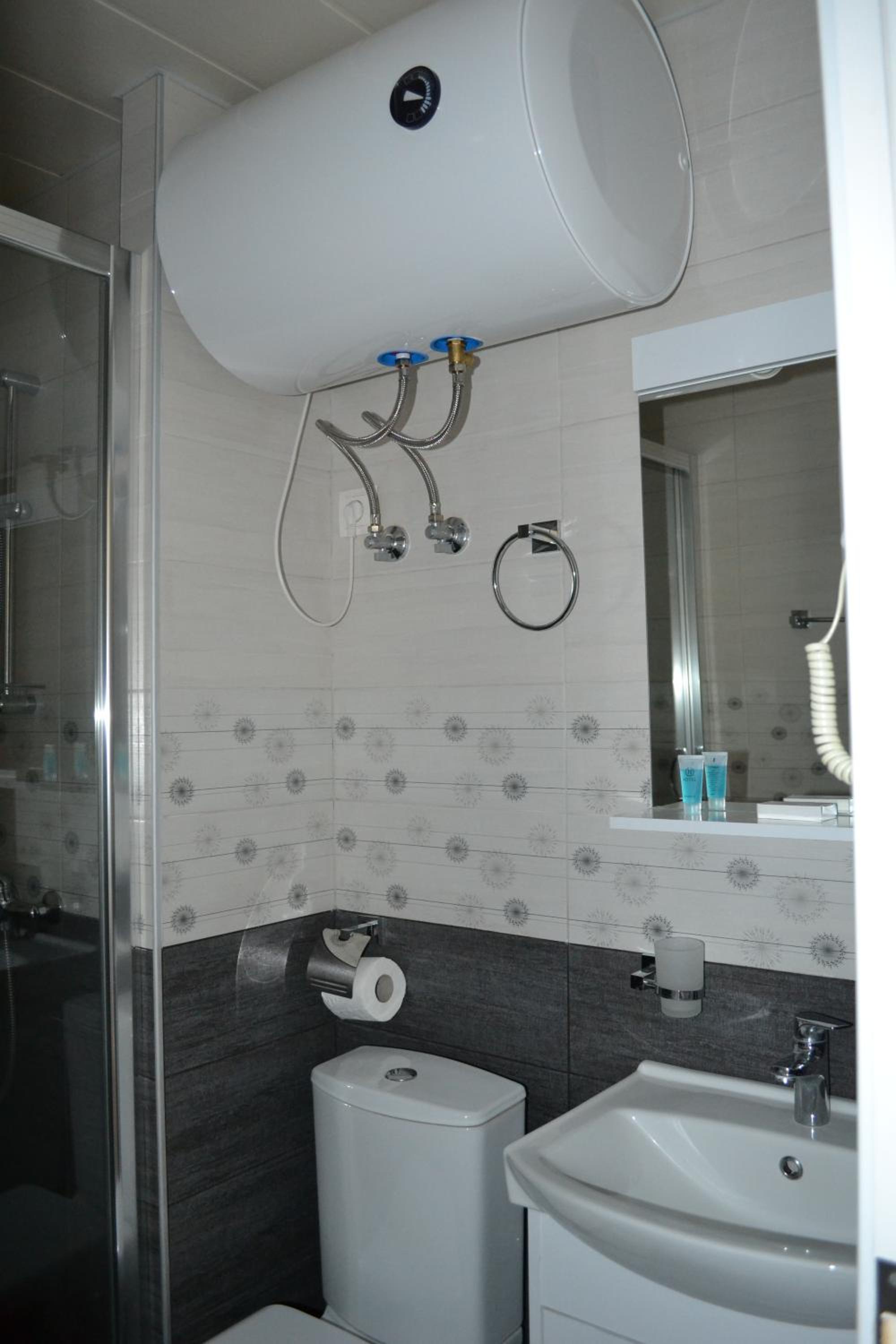 Photo 43