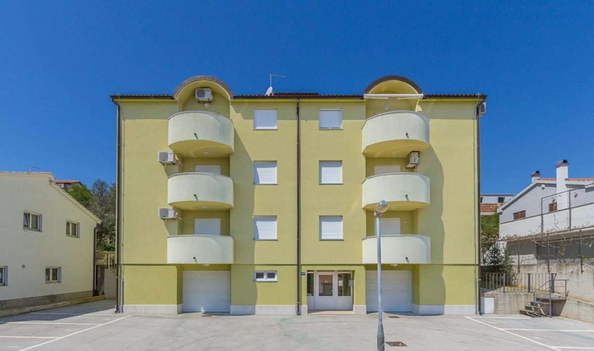 Apartments Verde view 3