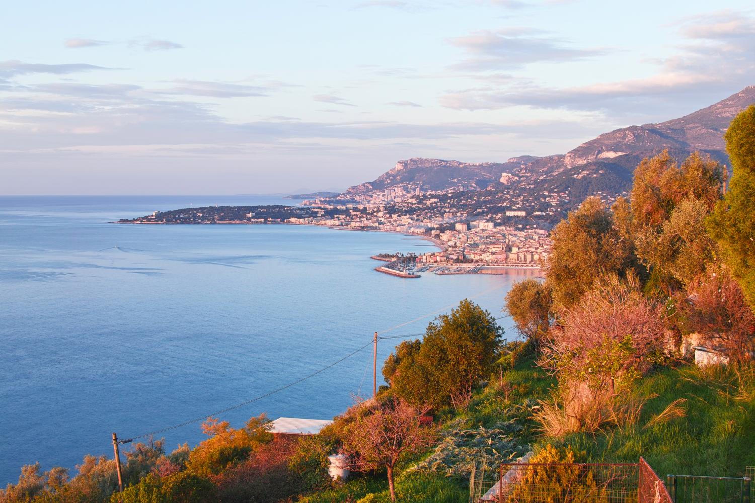 Amazing Sea Views Over the Riviera view 4