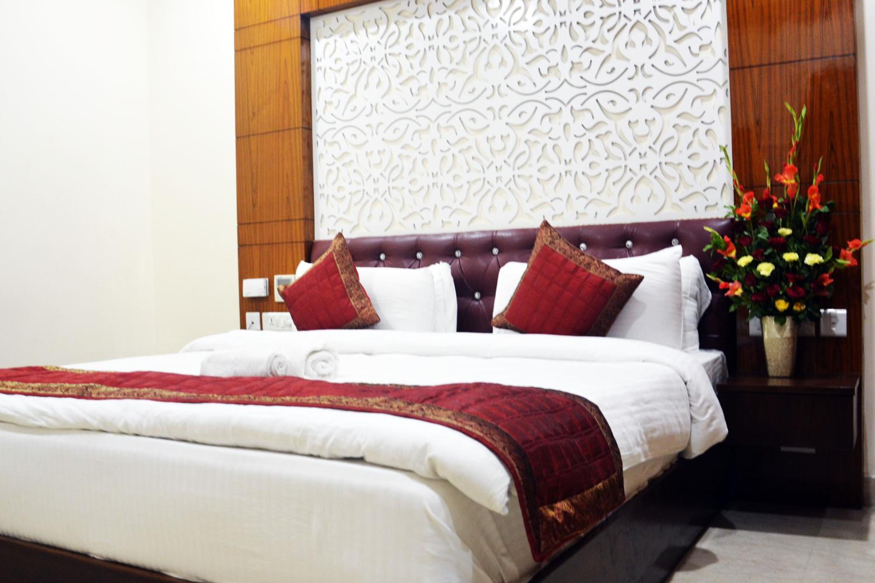 Gurgaon Vacations - Trinity Corporate Udyog Vihar - Property Image 5