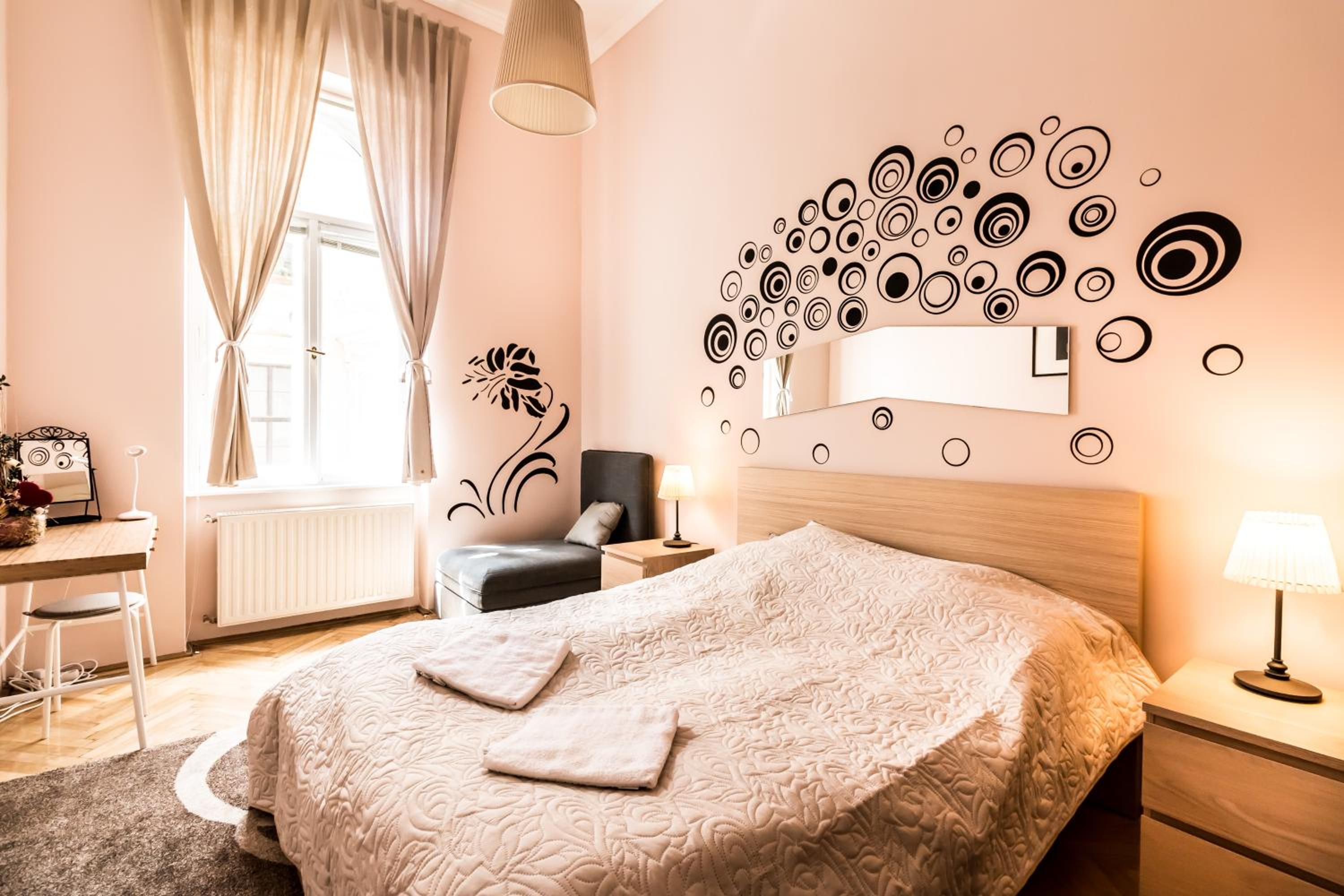 BpR König Design Apartment view 3