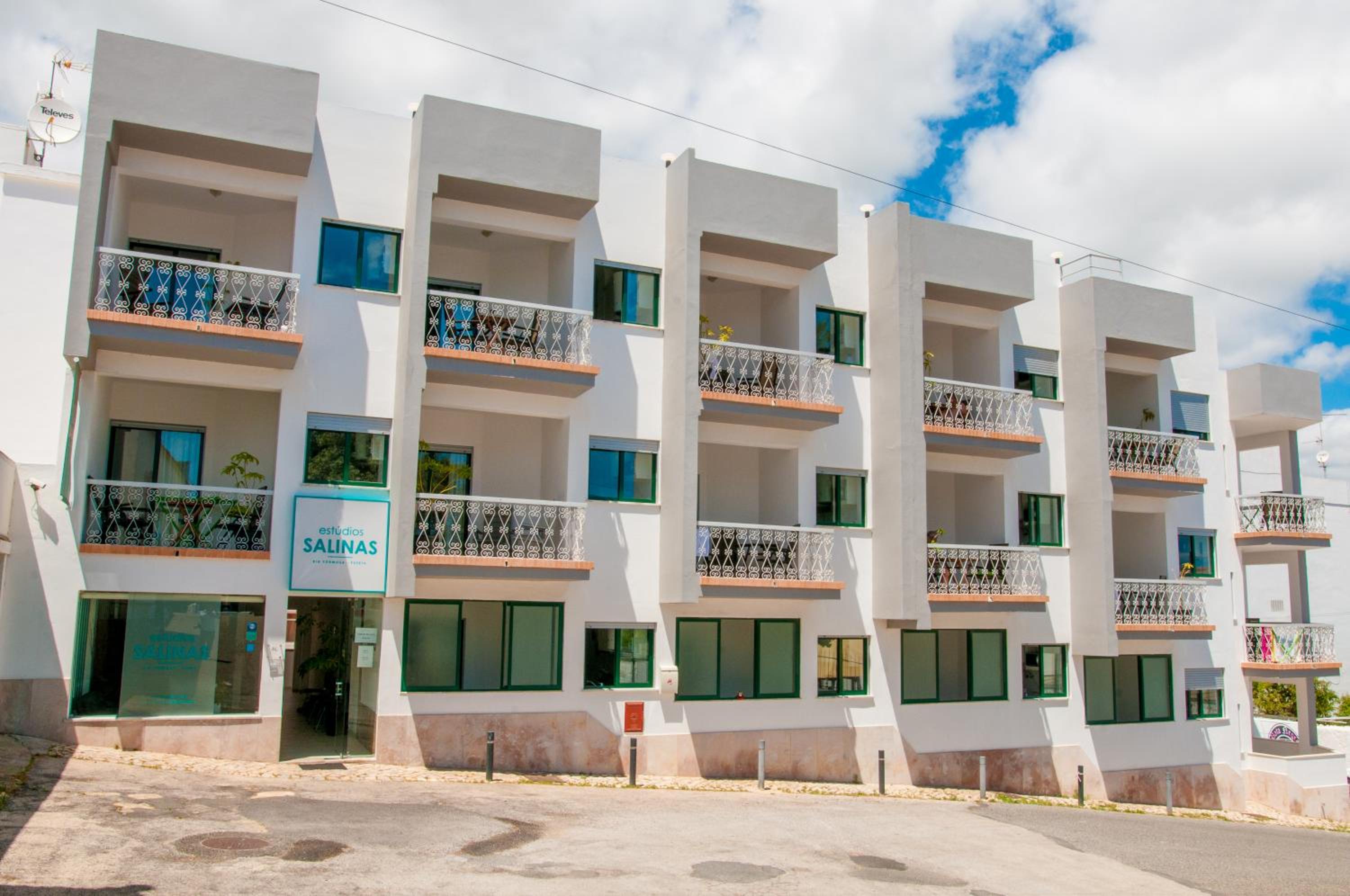 Hotel Estudios Salinas - Fuseta - Image 1