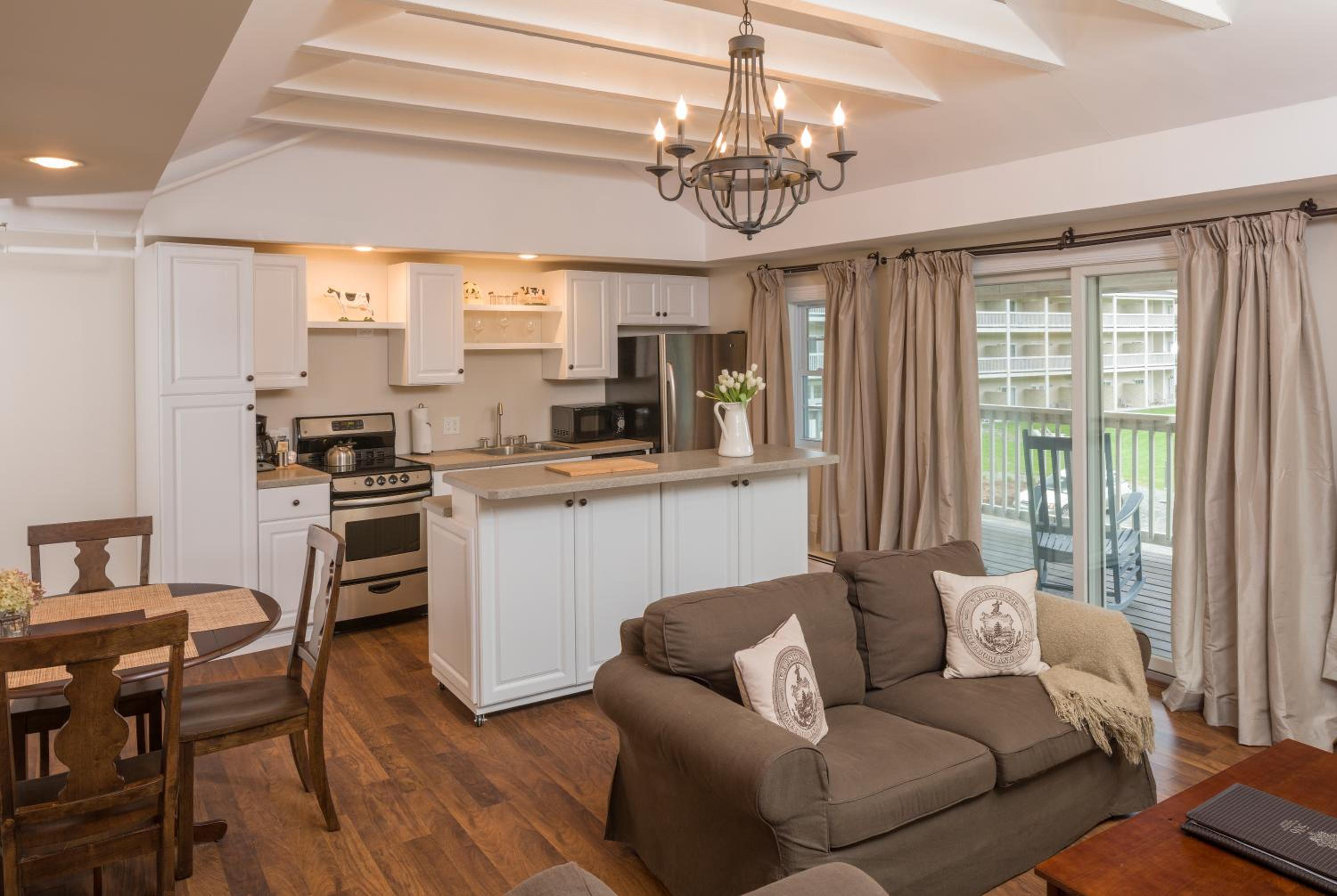 506 On the River Inn Woodstock - Property Image 7