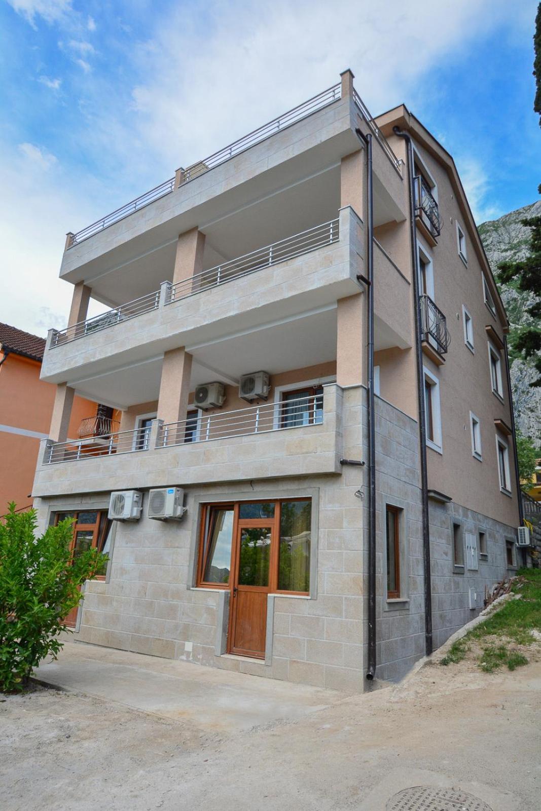 Bocche di Cattaro Apartments