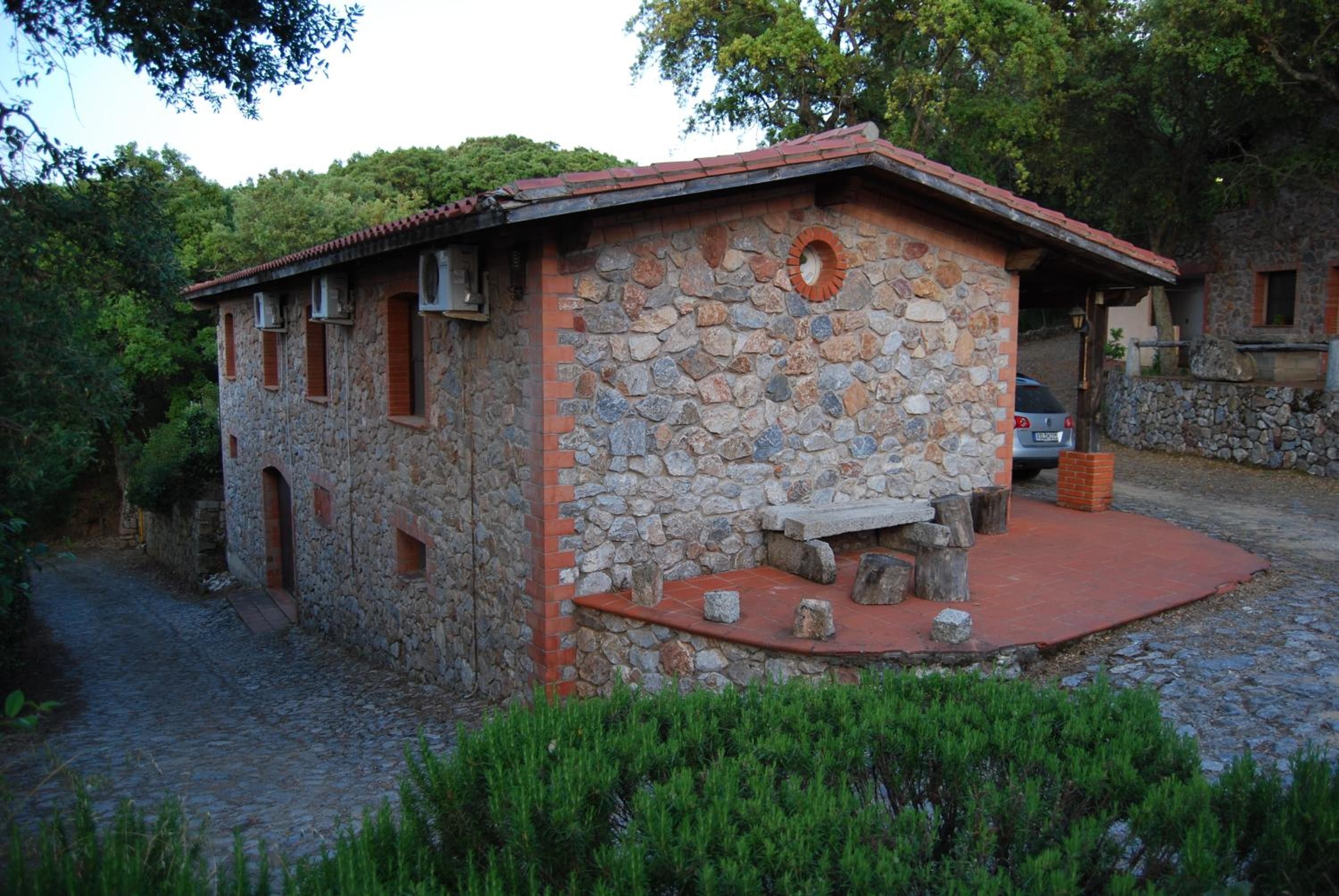 Photo 42